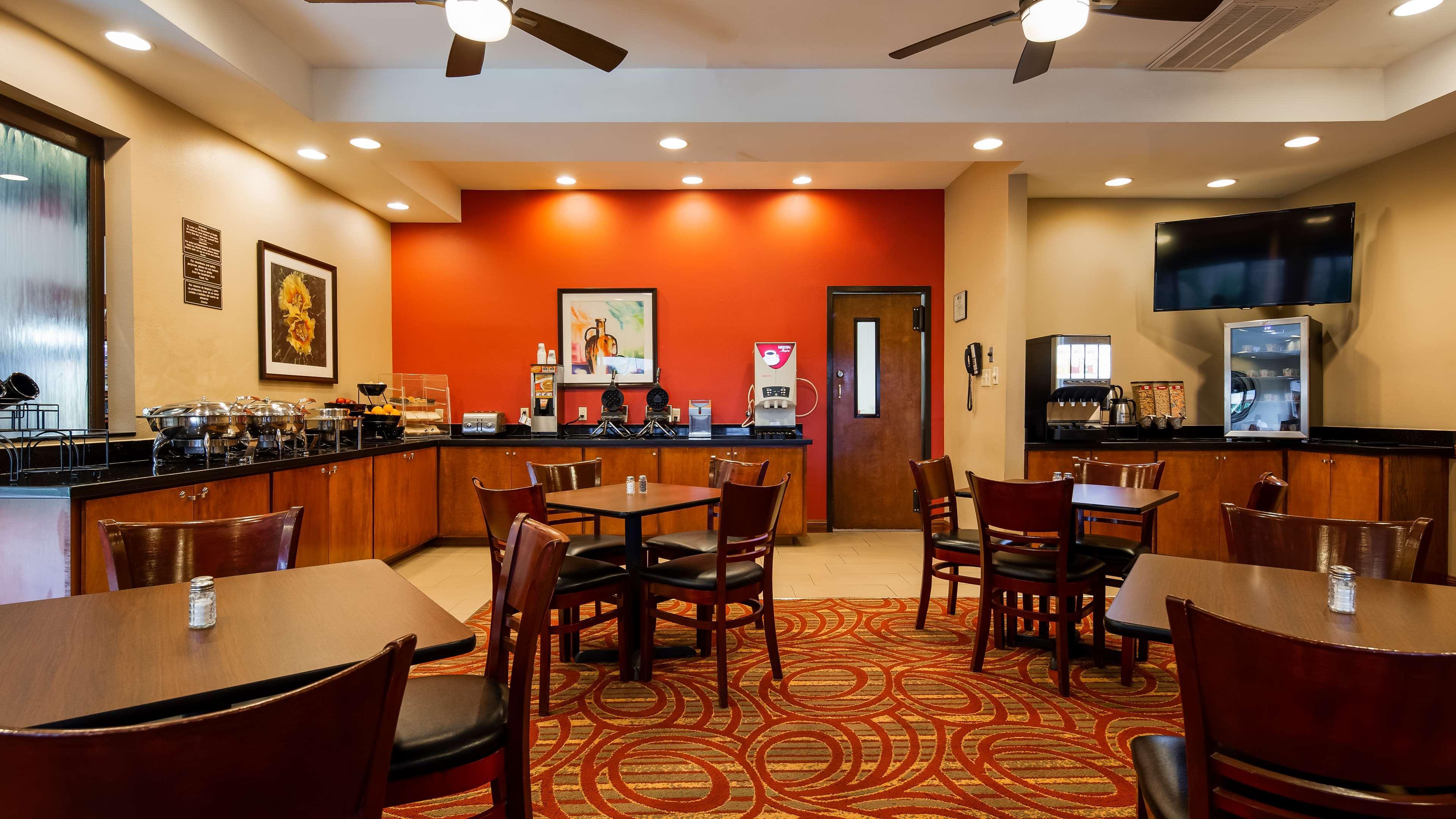 Restaurant Best Western McAllen Medical Center