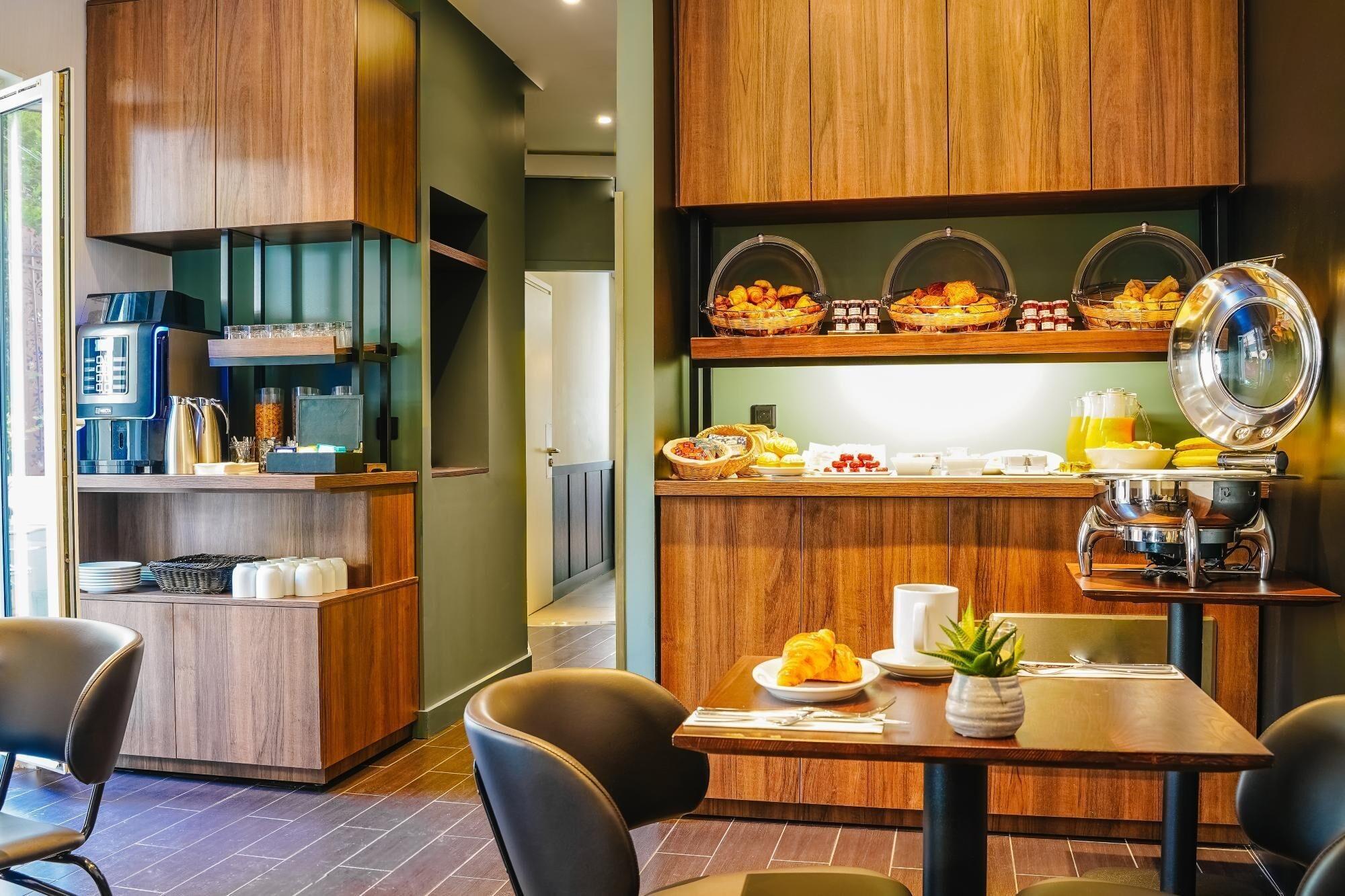 Restaurant Timhotel Tour Eiffel