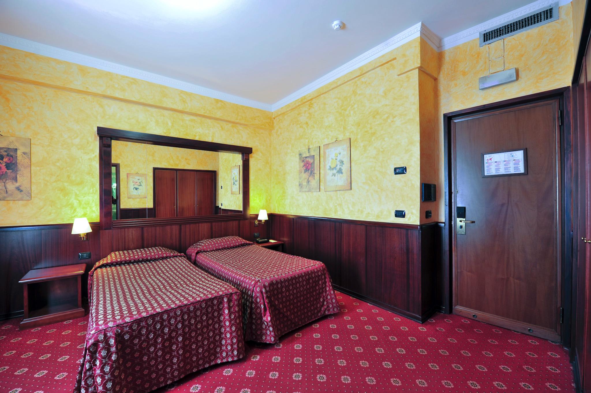 Vista Lobby Hotel Regent
