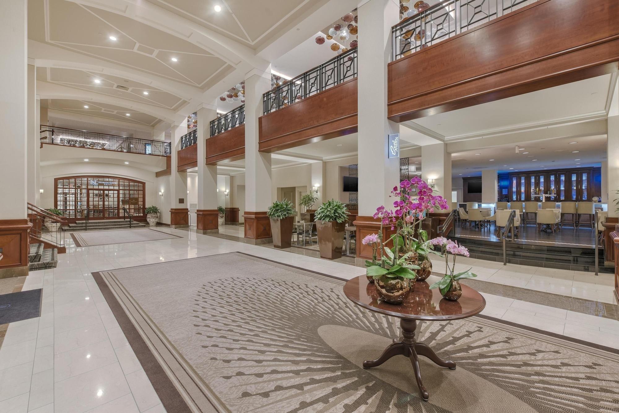Vista Lobby Capital Hilton
