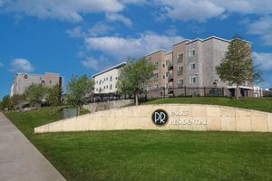 Alojamiento - Parks Residential -Richardson