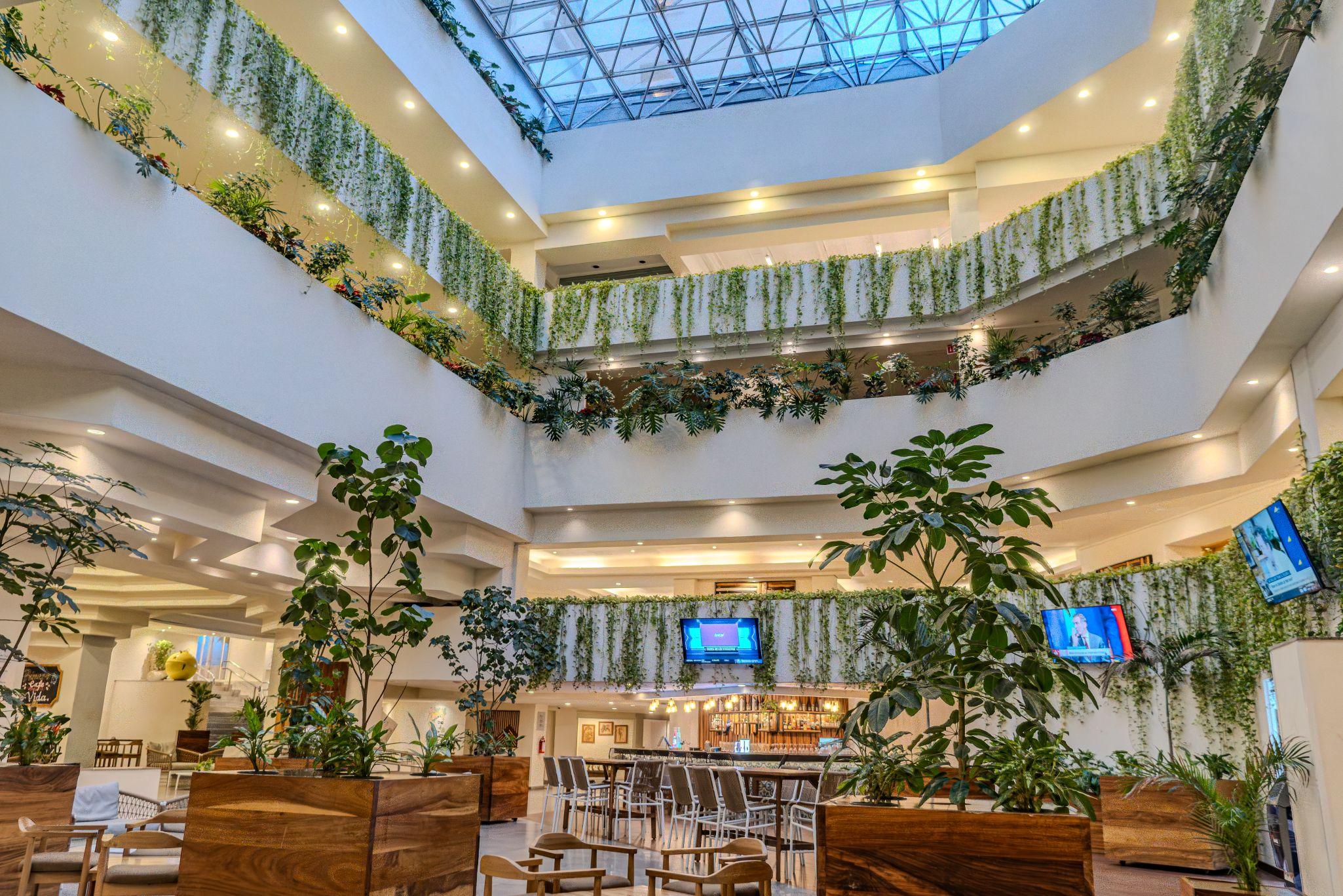 Vista Lobby Friendly Fun Vallarta Different Experiences - All Inclusive