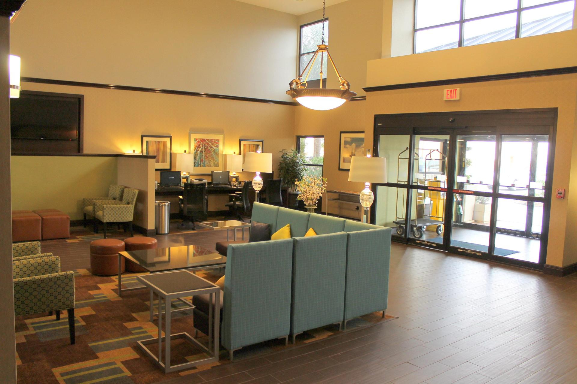 Vista Lobby Holiday Inn Express Harlingen by IHG