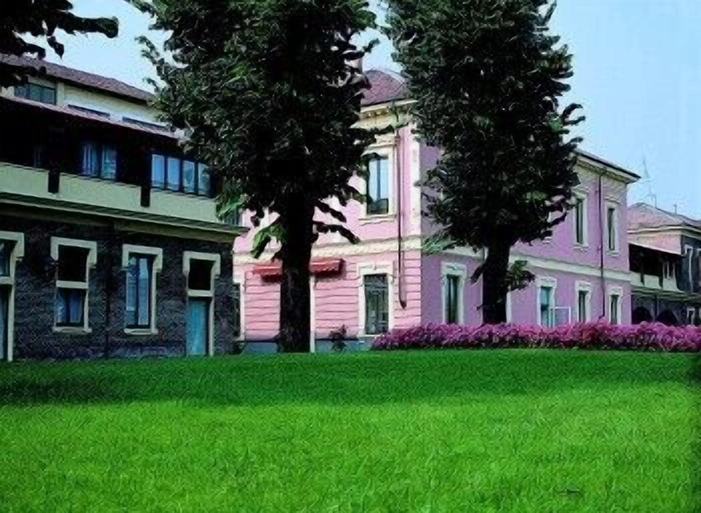 Varios Hotel Candiani