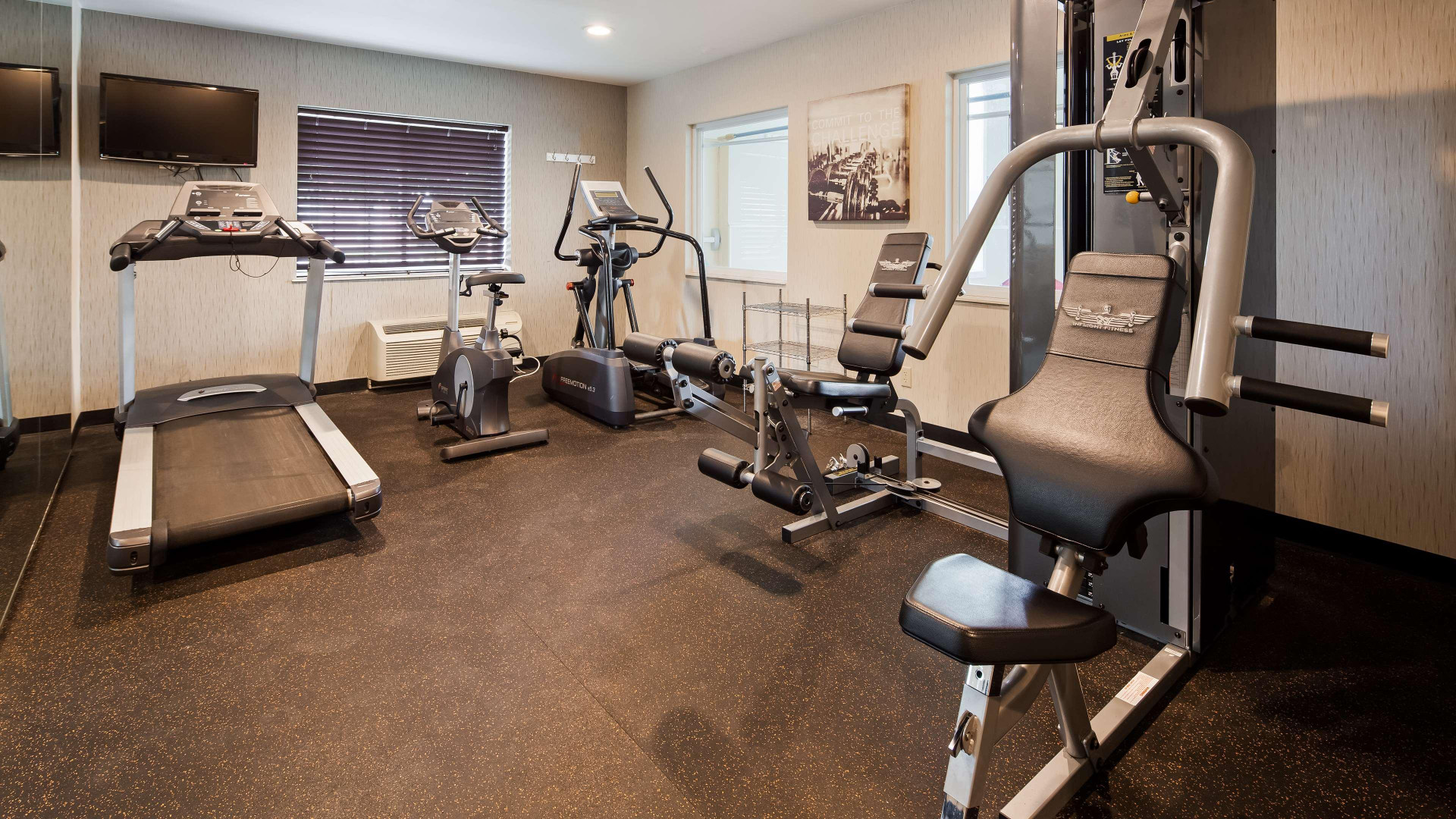 Gimnasio Best Western Crown Inn & Suites