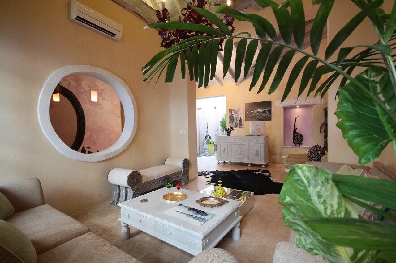 Vista Lobby Casa Logos Comfort Stay