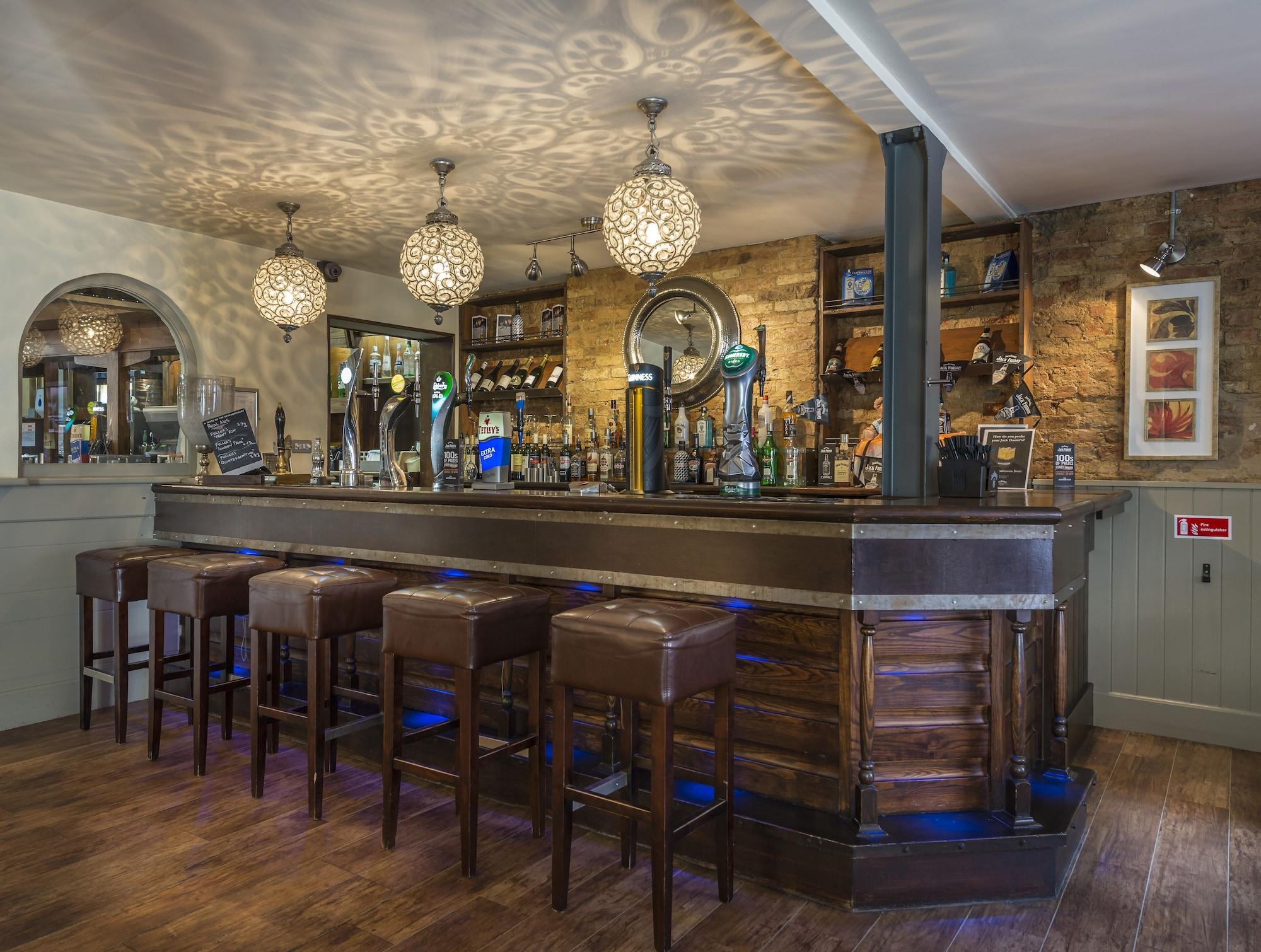 Bar/Salón The Admiral Rodney Hotel, Horncastle, Lincolnshire