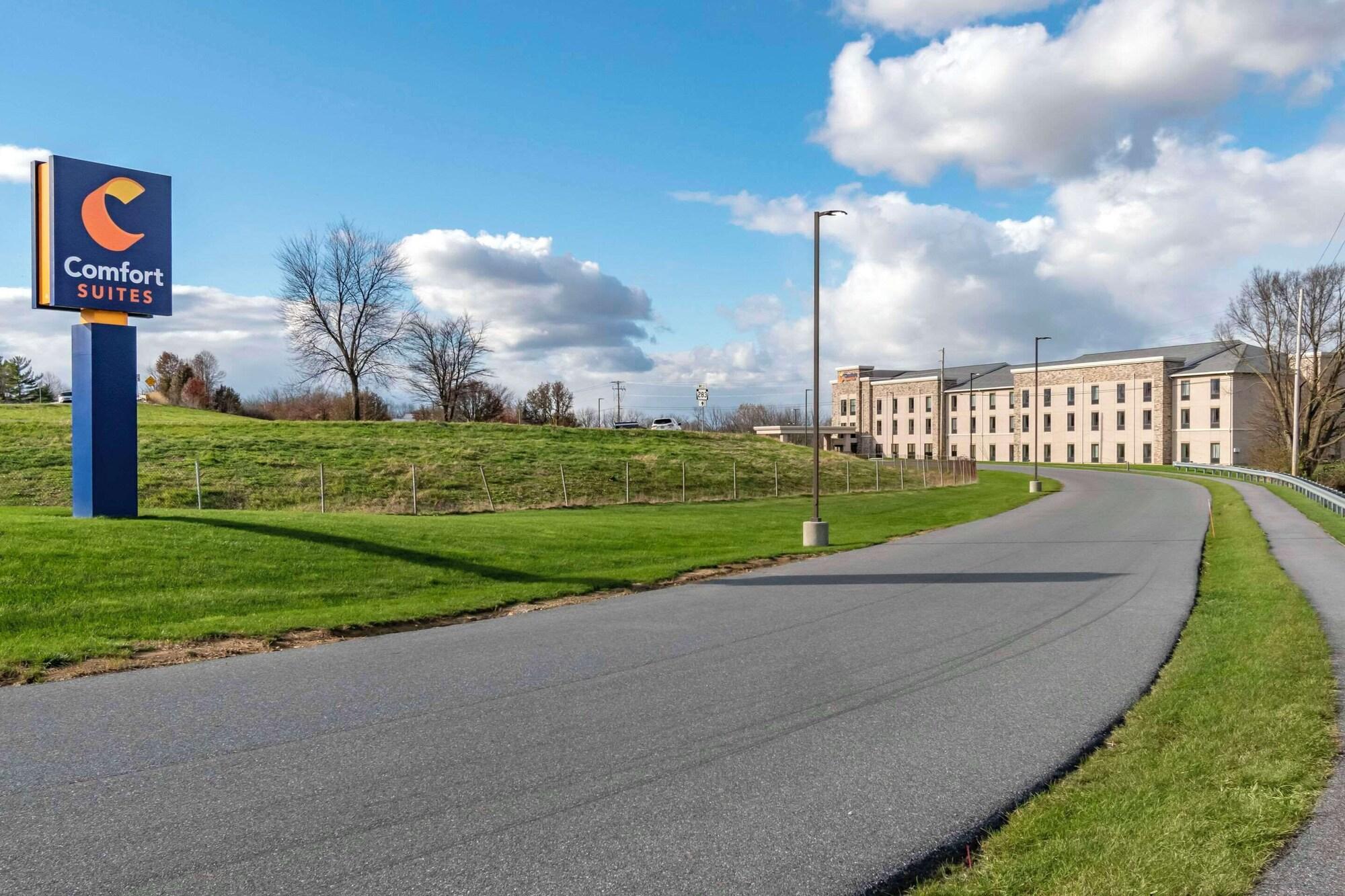 Vista Exterior Comfort Suites Manheim - Lancaster