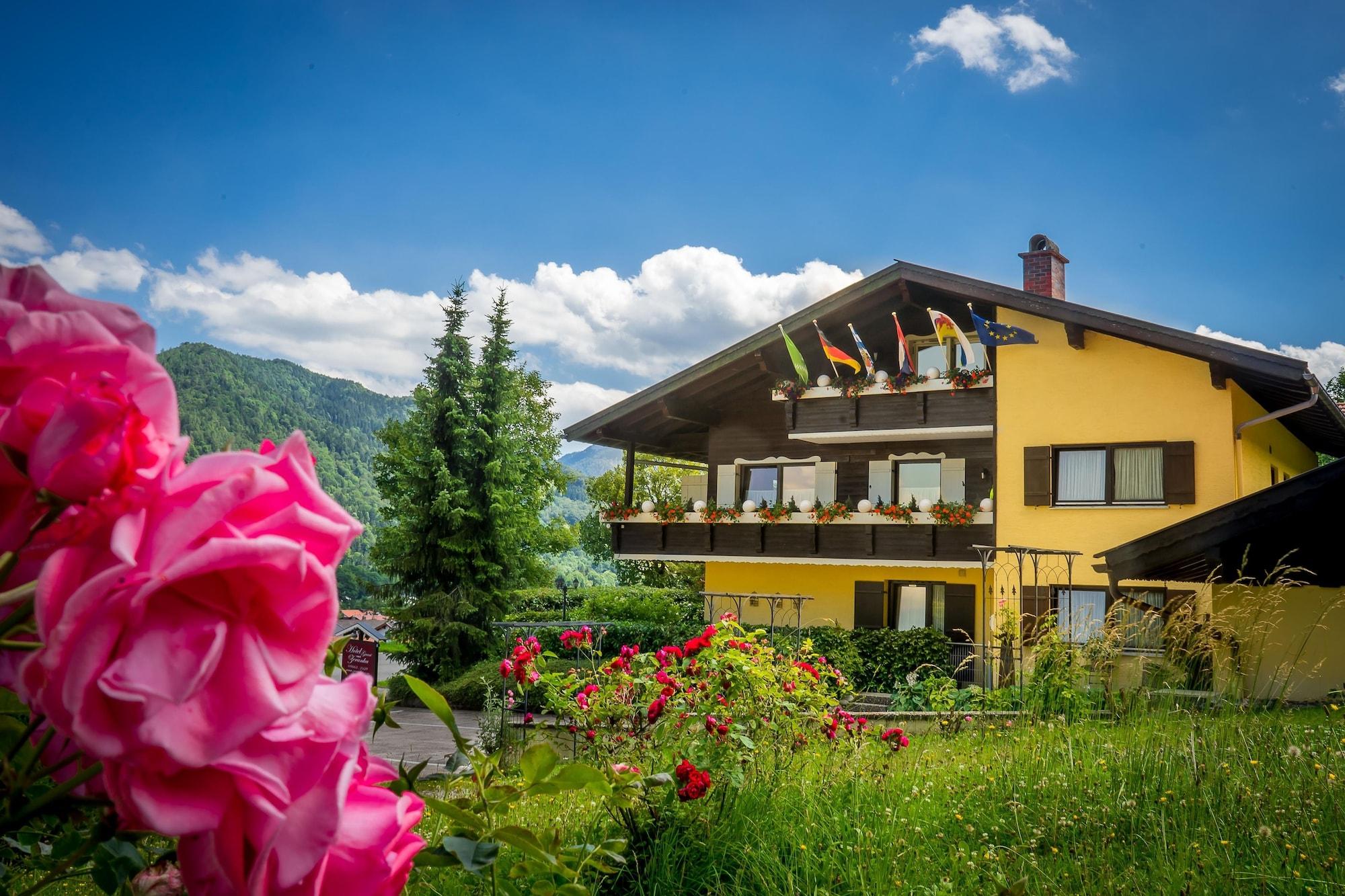 Vista Exterior Haus Zeranka Hotel garni