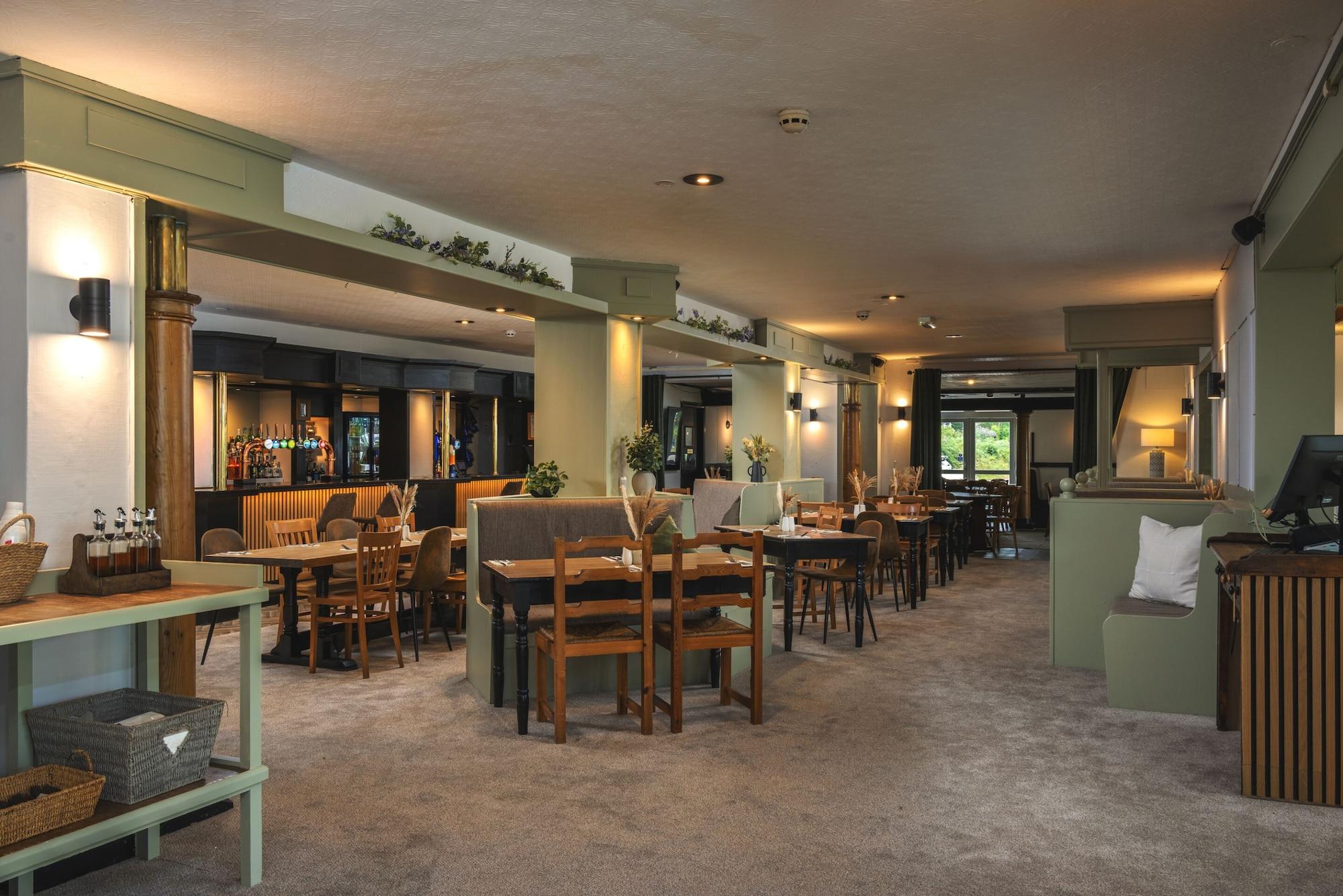 Restaurant The Inn For All Seasons