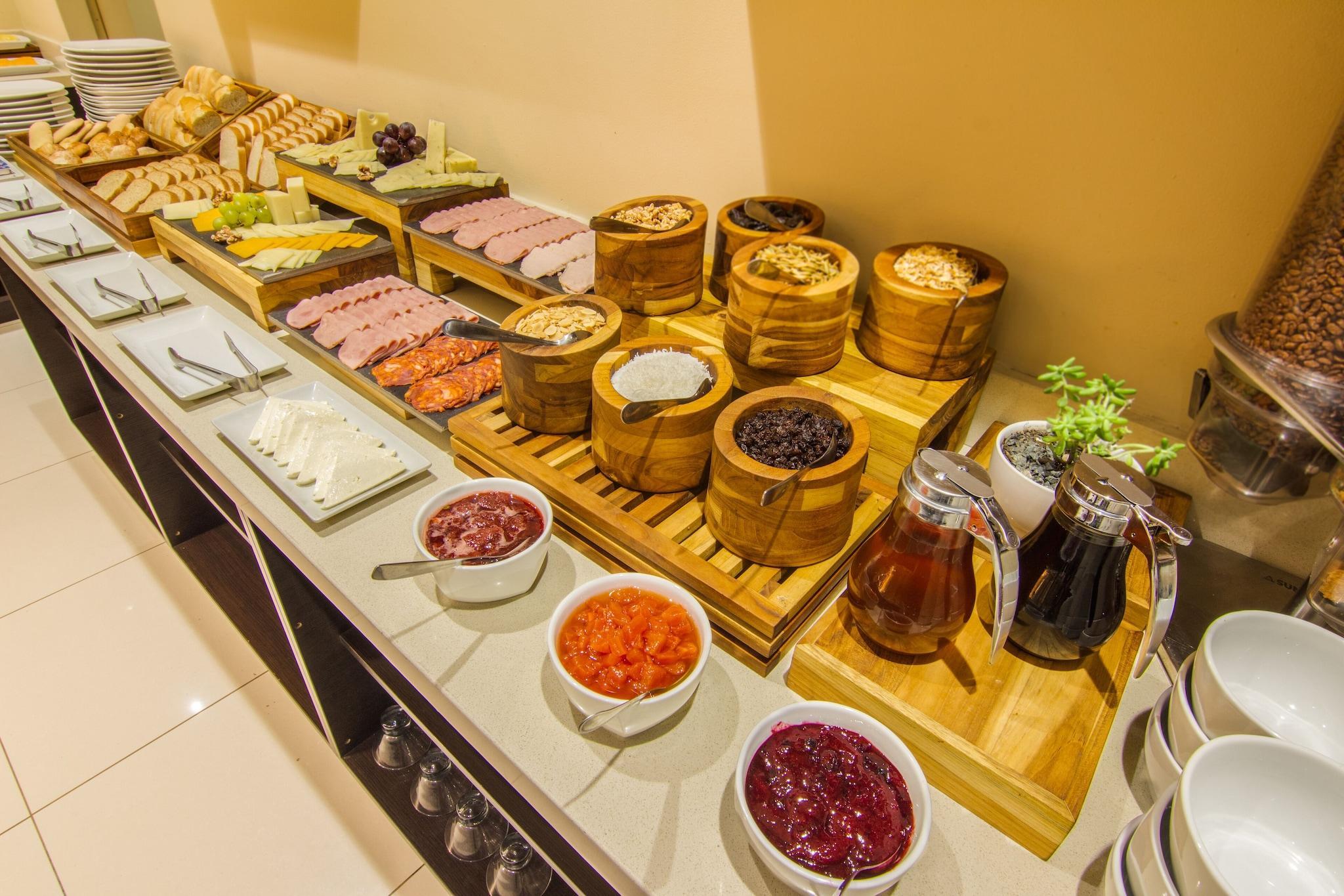 Restaurant Latam Hotel Plaza Pradera Quetzaltenango