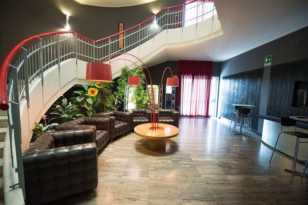 Vista Lobby Residence Cenisio
