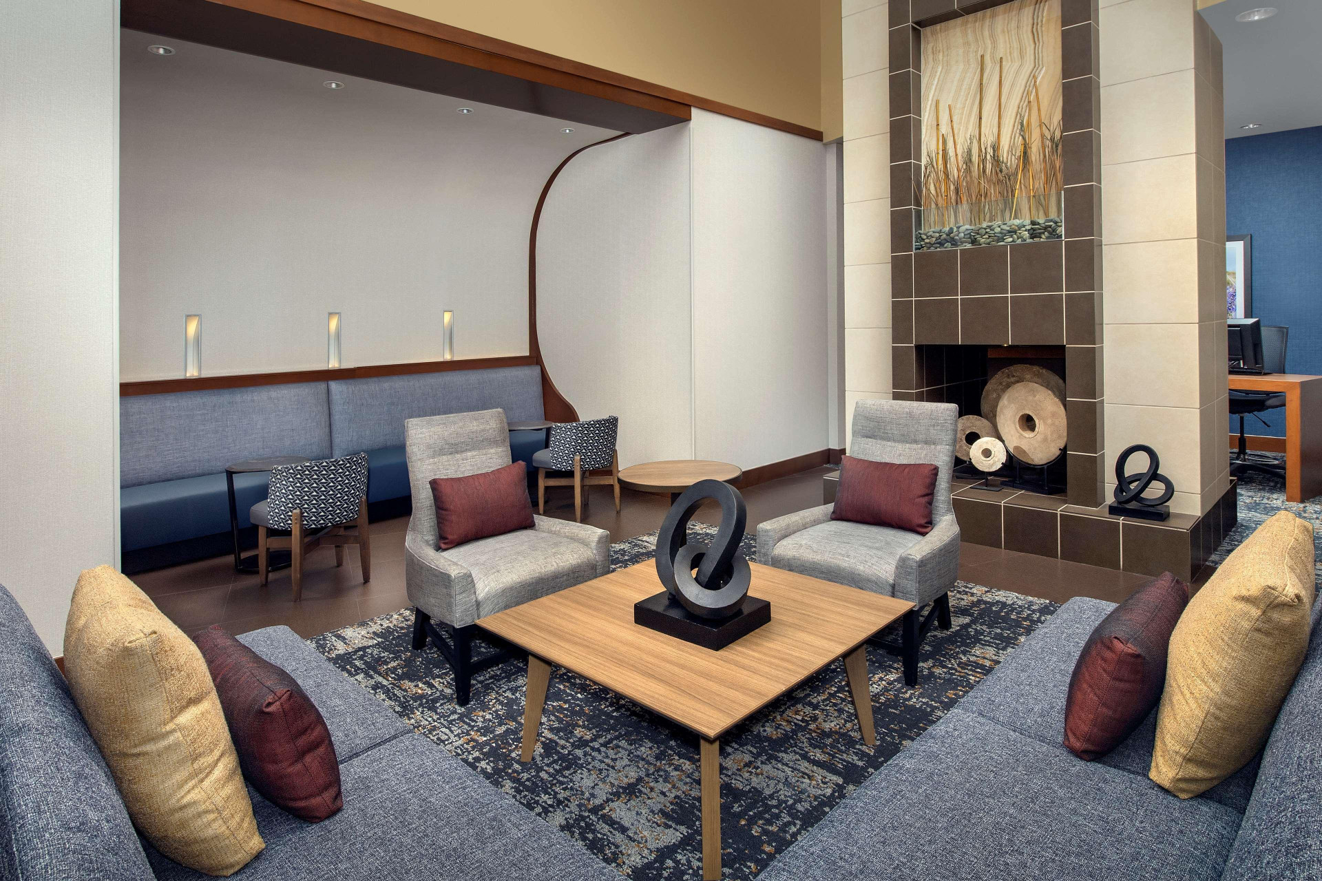 Vista Lobby Hyatt Place Houston/Sugar Land