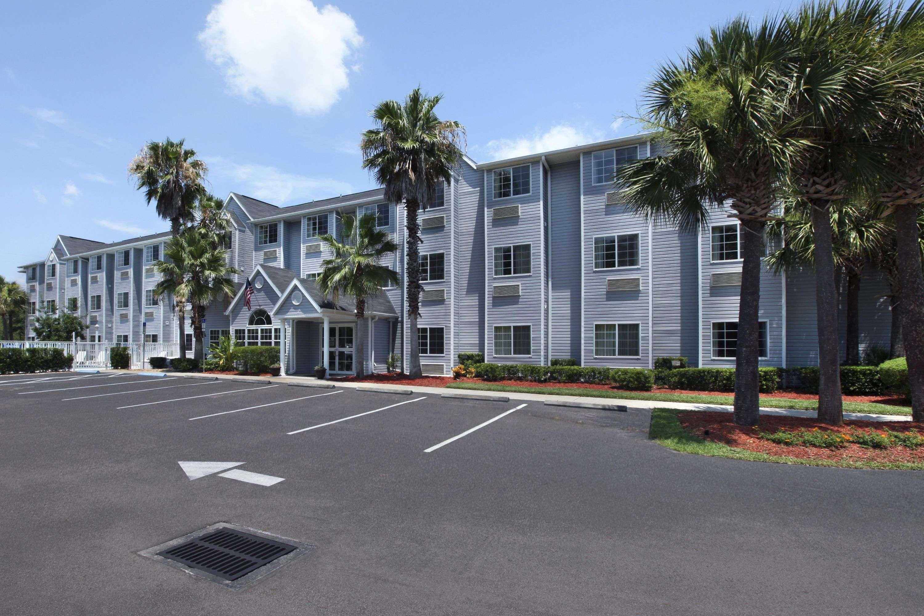 Vista Exterior Microtel Inn & Suites by Wyndham Palm Coast I-95