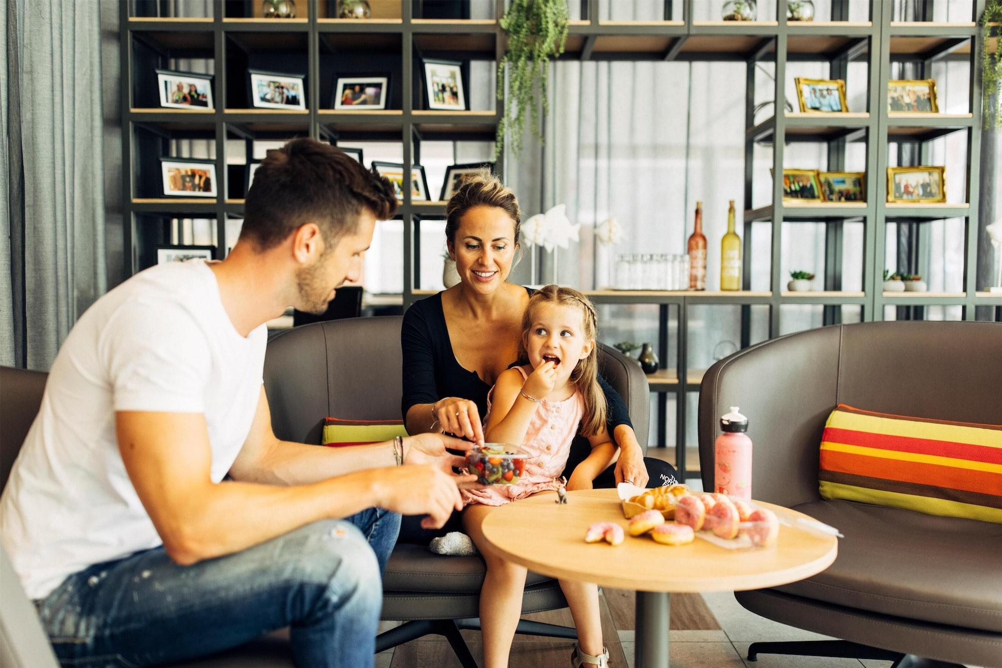 Vista Lobby harry’s home Bischofshofen hotel & apartments
