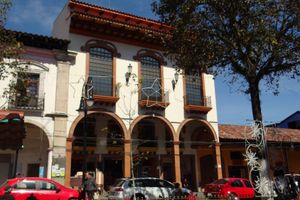 Alojamiento - Hotel Villa De Cortez