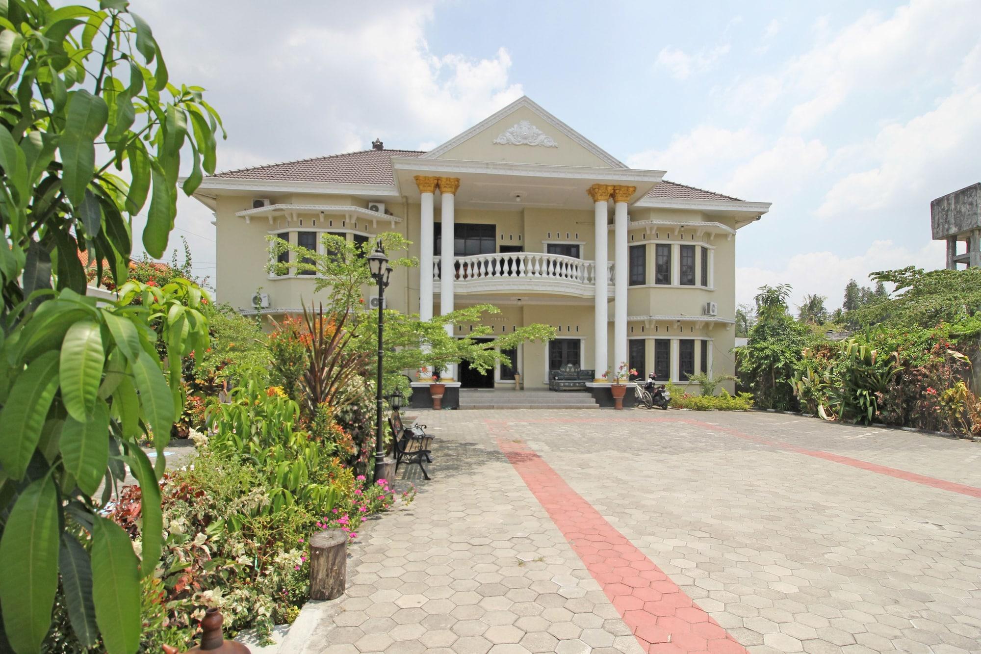 Vista Exterior RedDoorz near UMY Yogyakarta