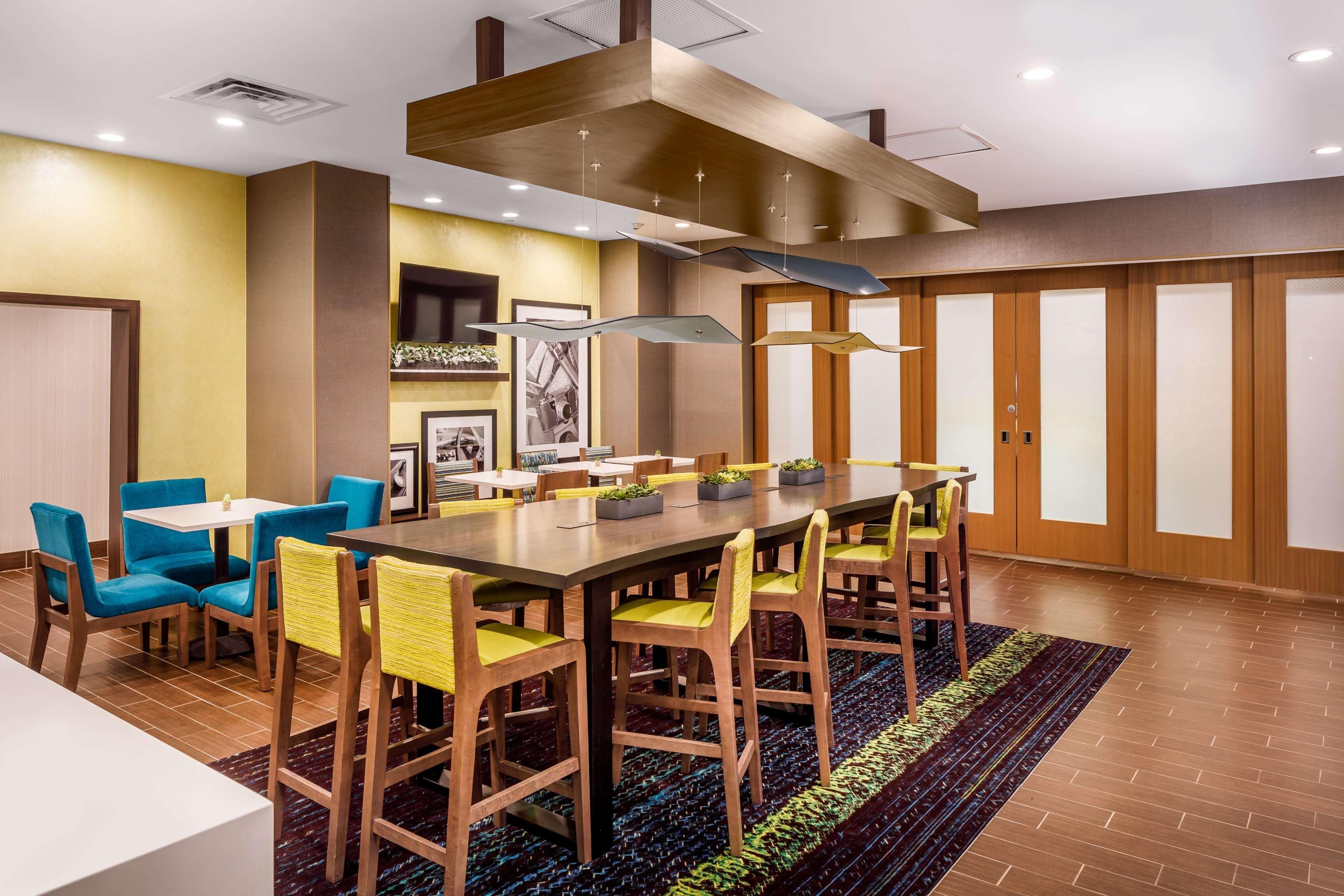 Restaurant Hampton Inn Paramus