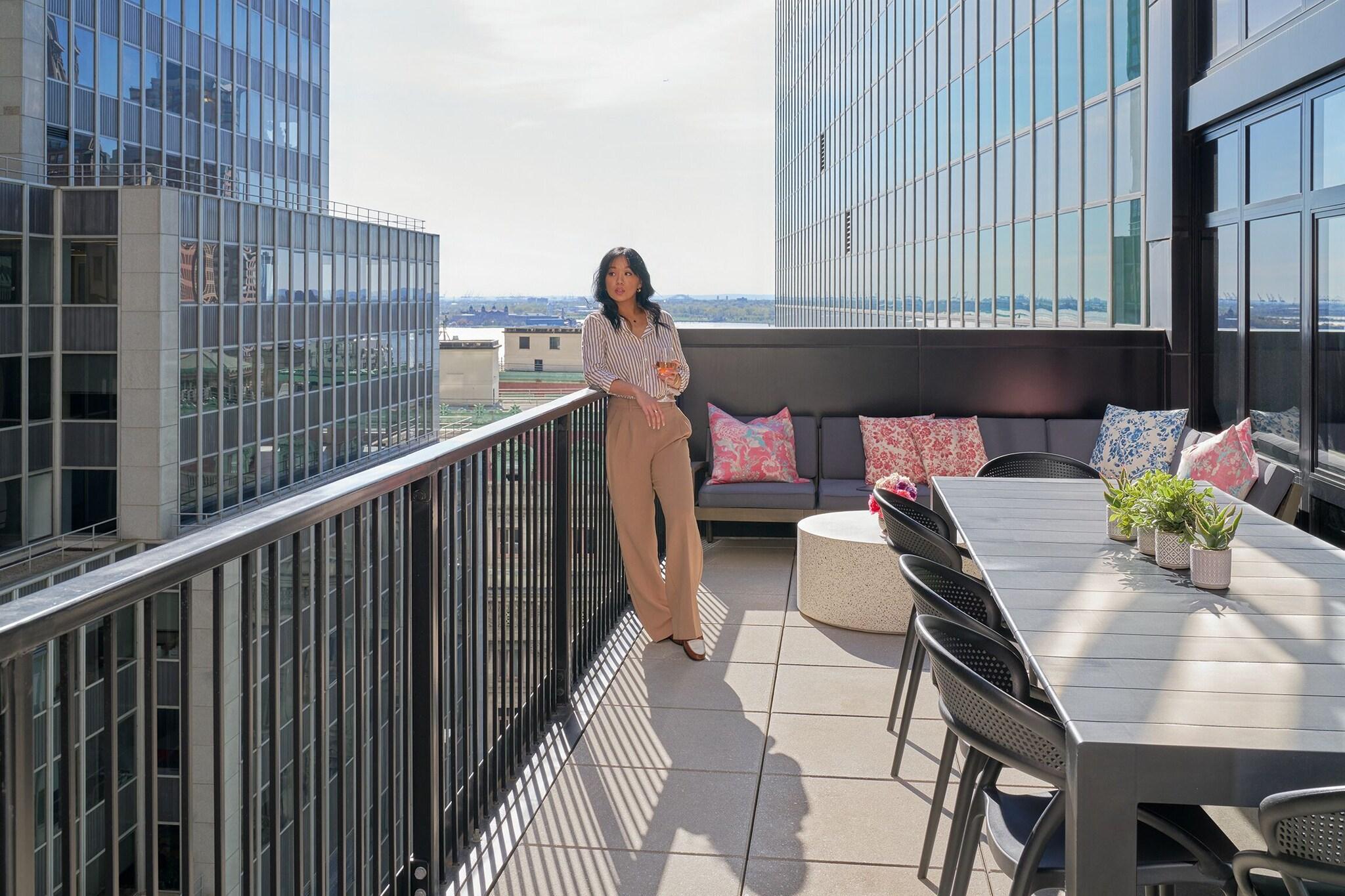 Varios The FIDI Hotel