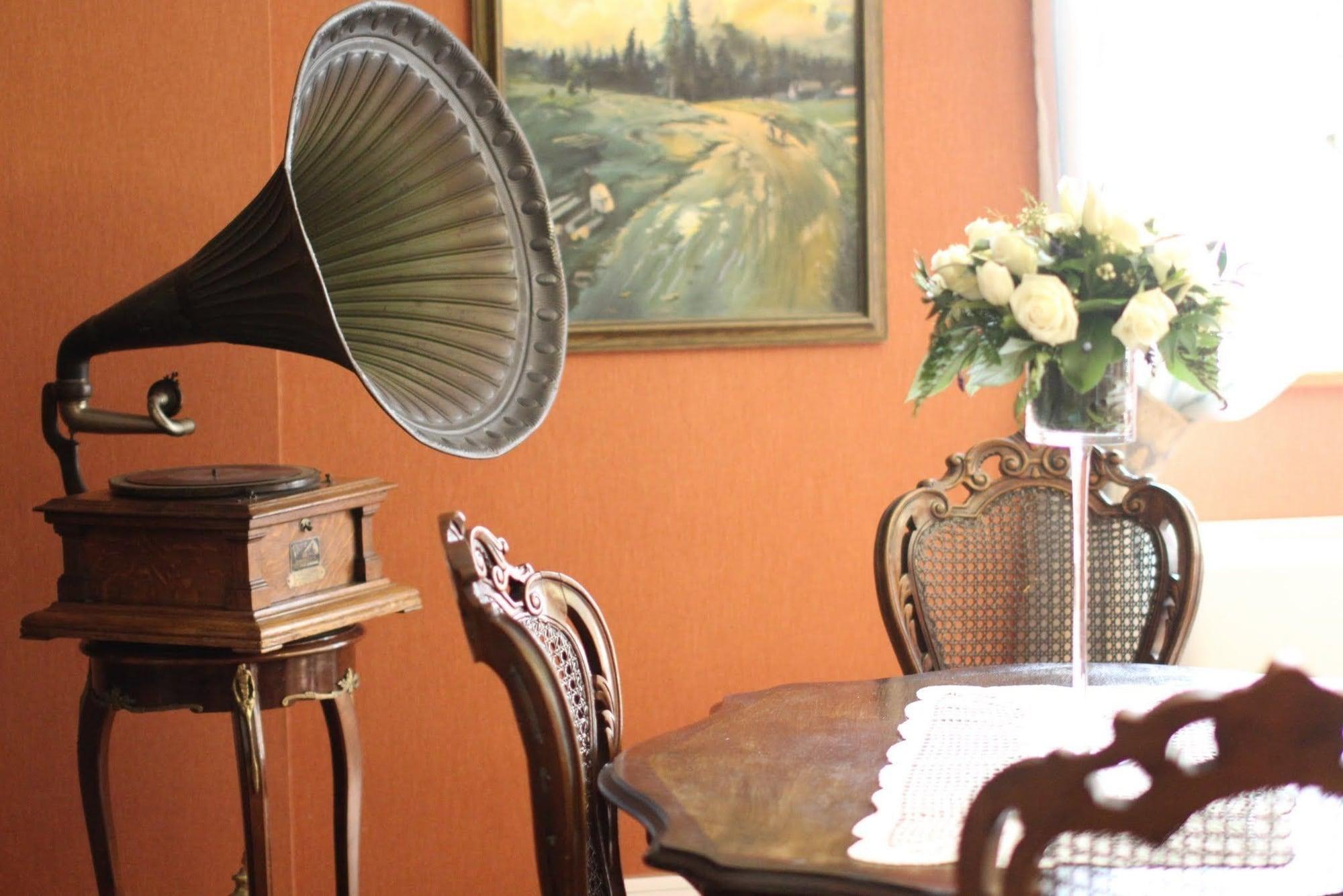 Restaurant Komoda Club Residence