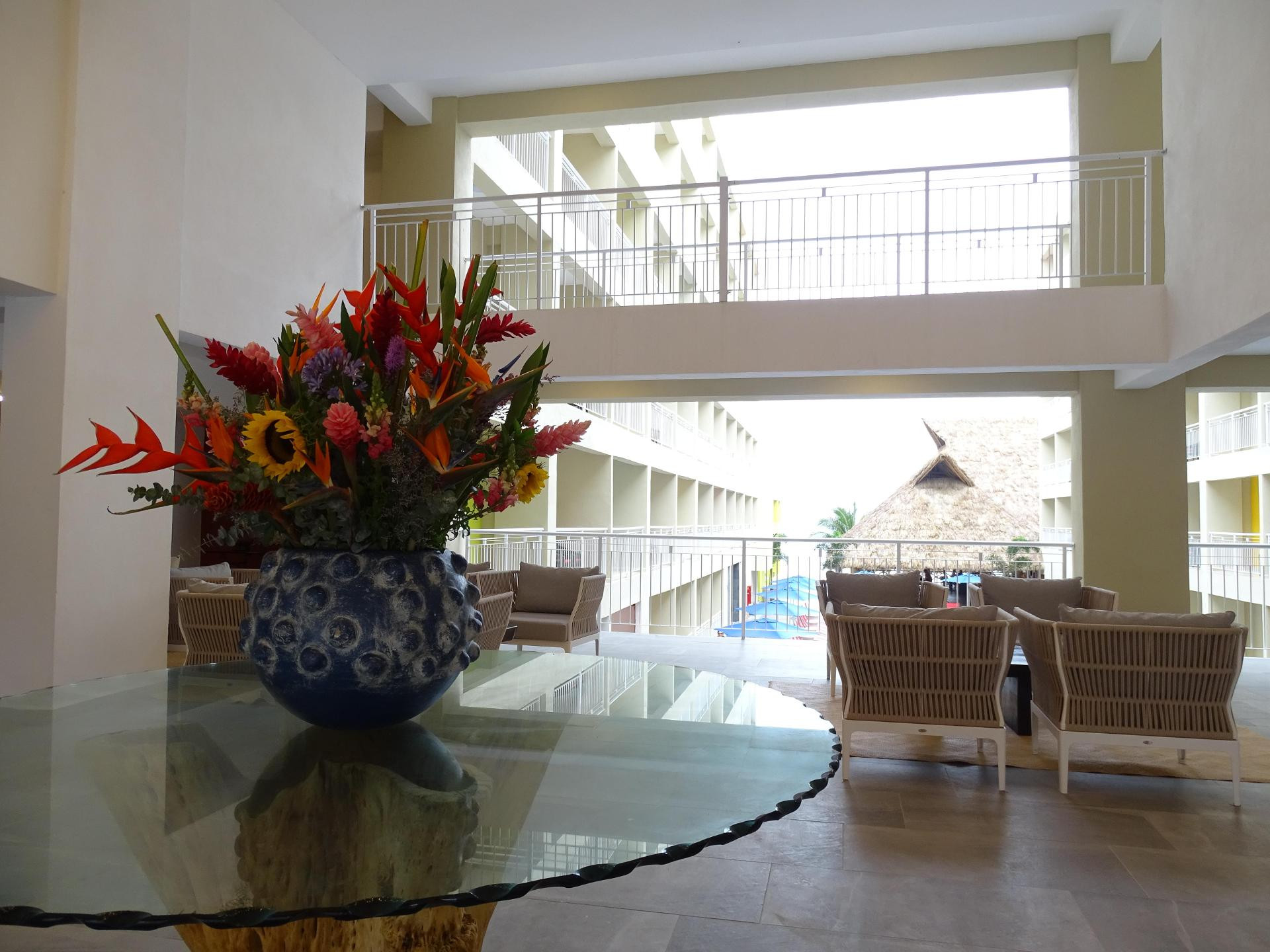 Vista Lobby Decameron Isla Coral Guayabitos, Ramada All-Inclusive Resort