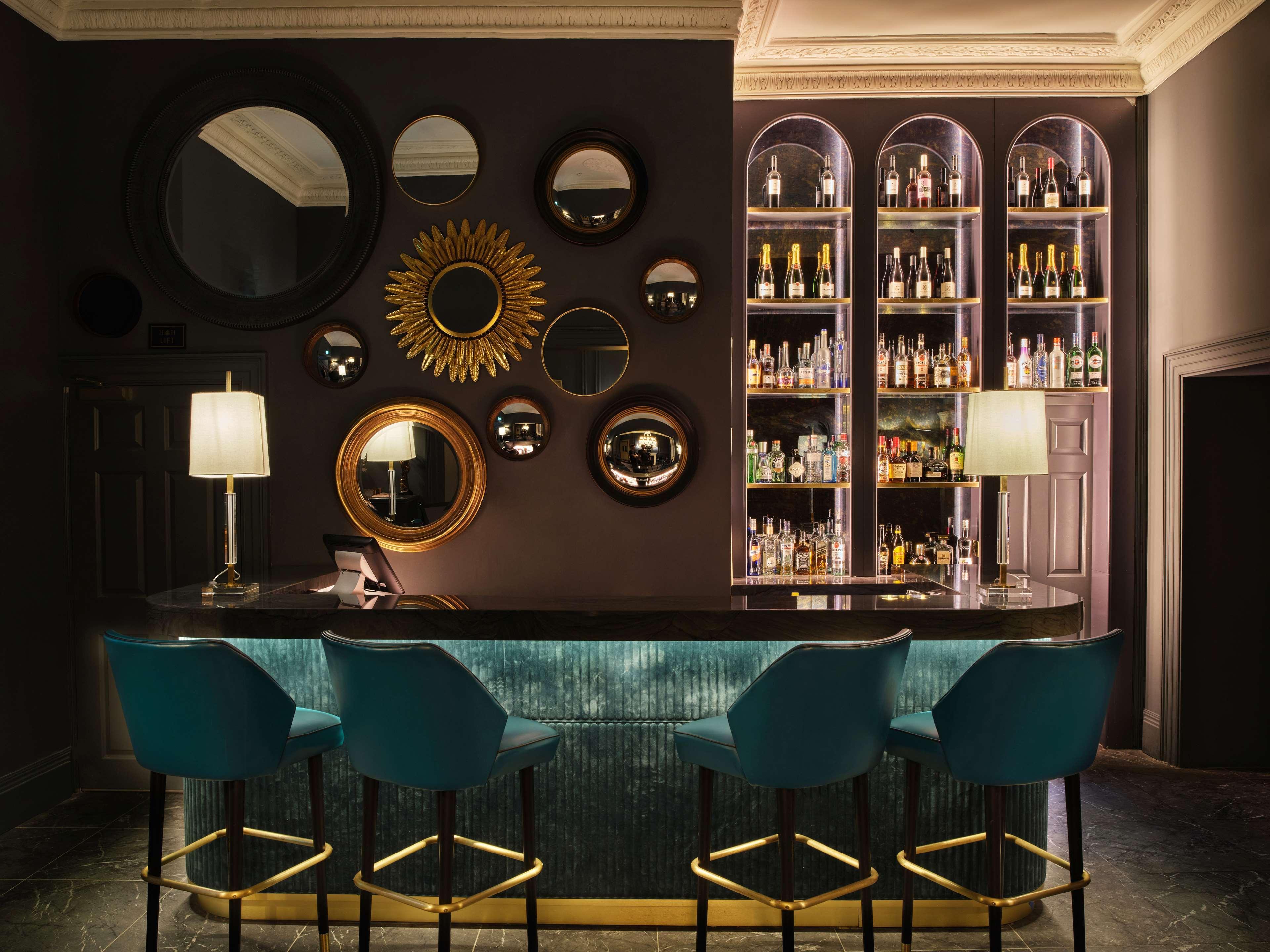 Bar/Salón Henrietta House, a member of Radisson Individuals