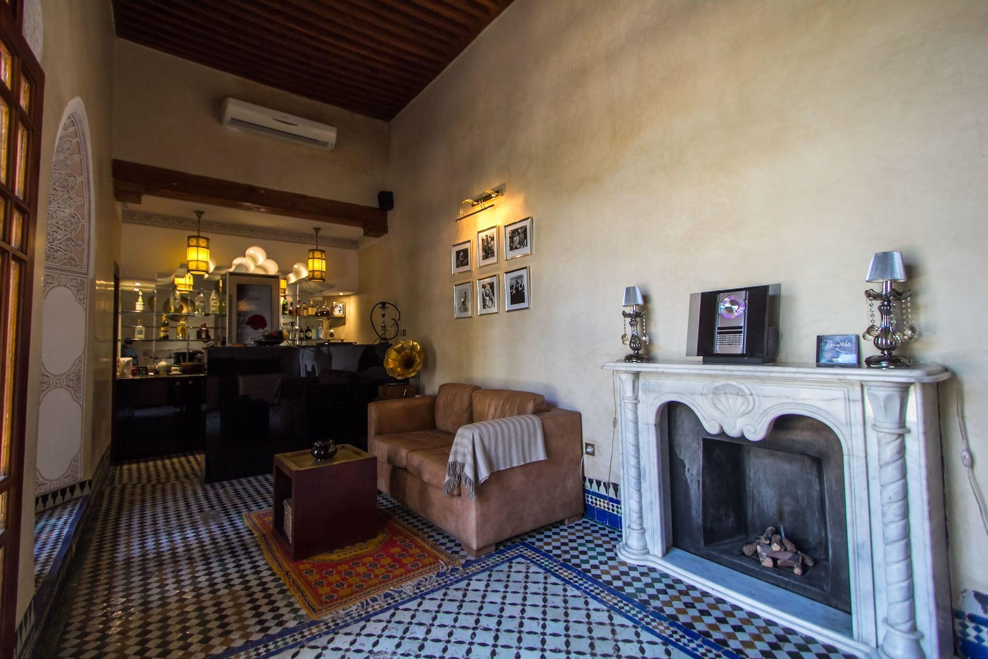 Bar/Salón Riad Mayfez Suites & Spa