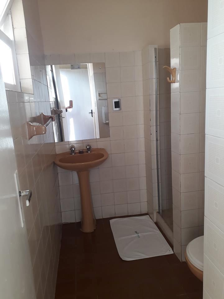 Baño Hotel Lagos de Araruama