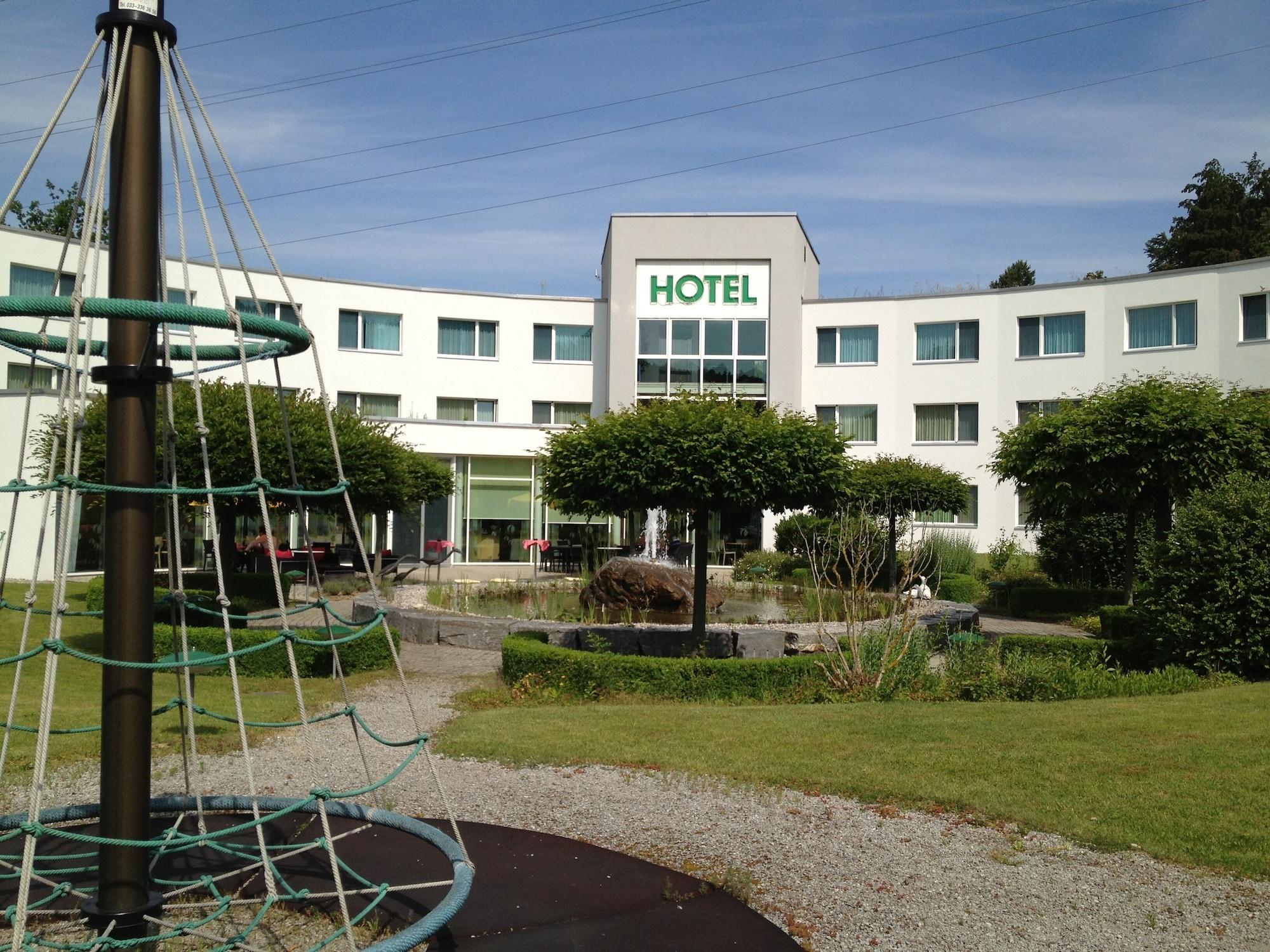 Vista Exterior Hotel Grauholz