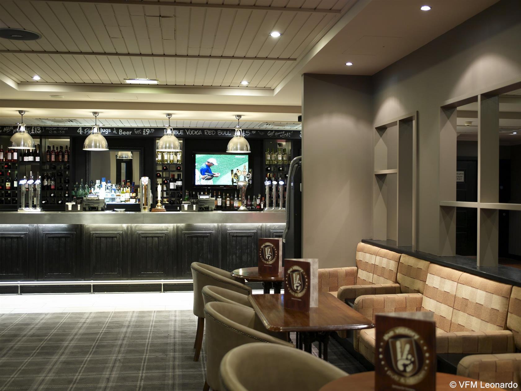 Vista Exterior Village Hotel Maidstone