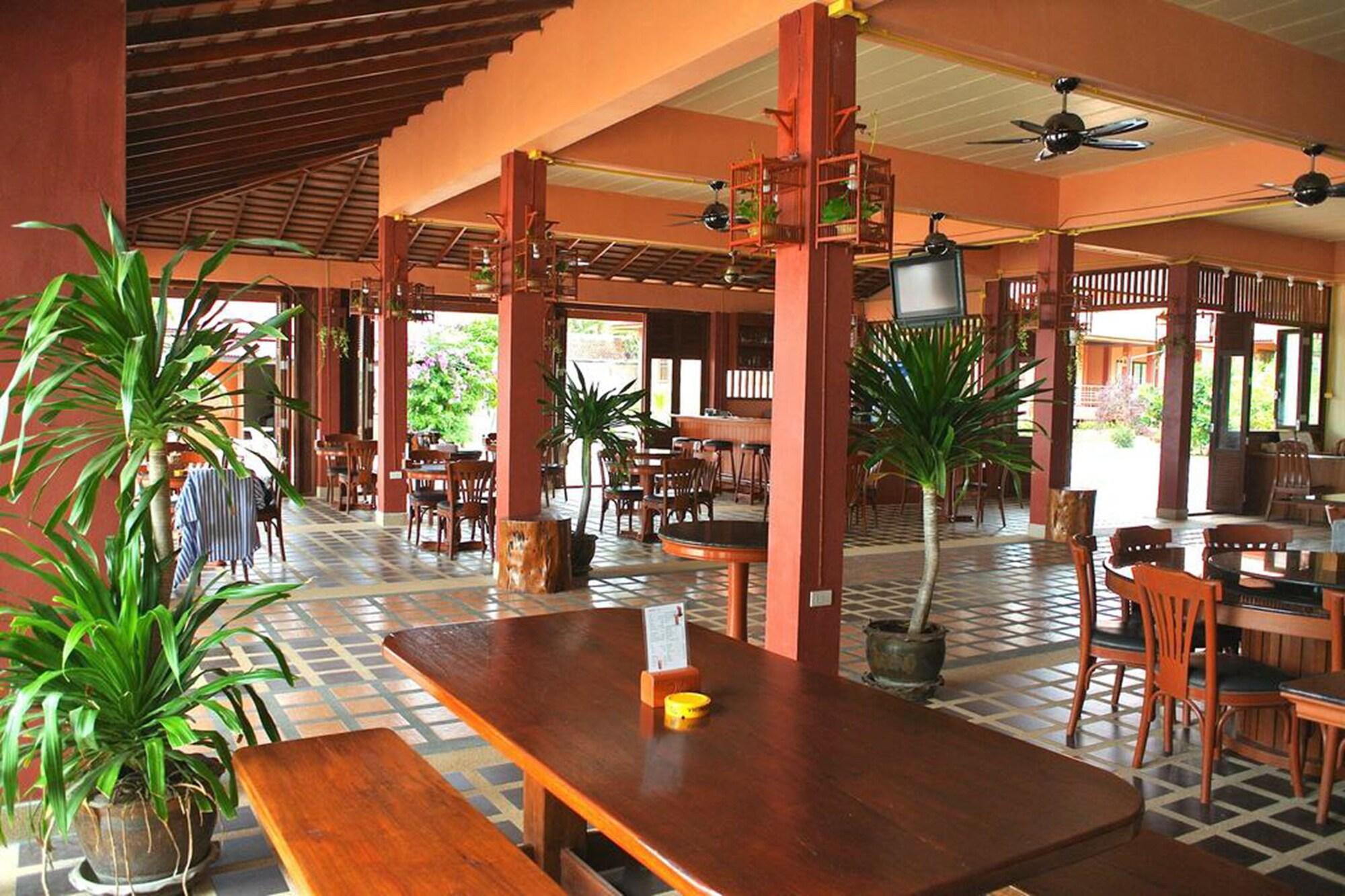 Vista Lobby PS Thana Resort