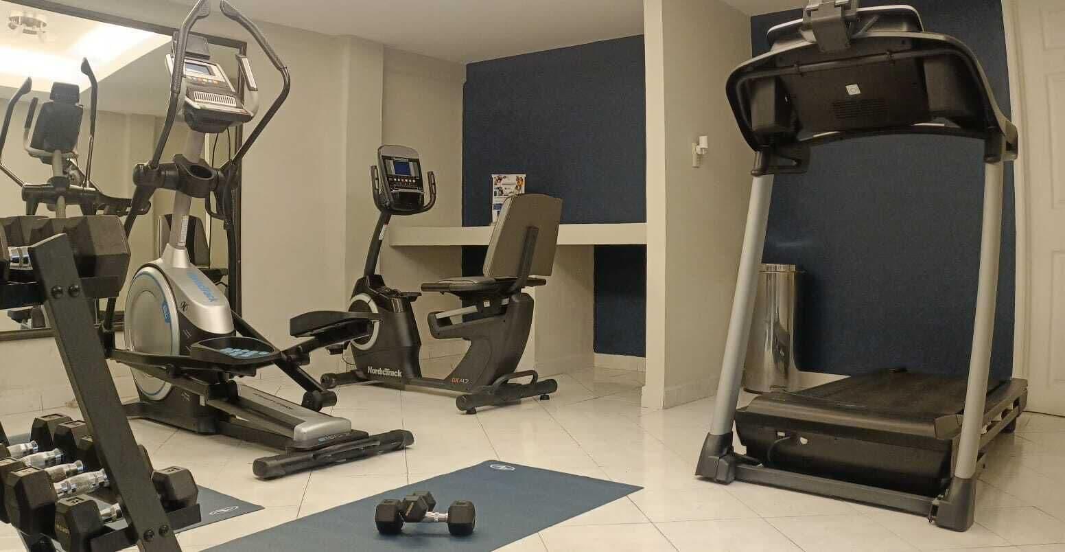 Gimnasio Best Western Real Tula Express