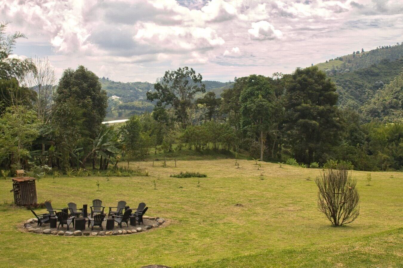 Varios Hotel Mandalay 1941