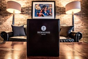 Alojamiento - Ironworks Hotel