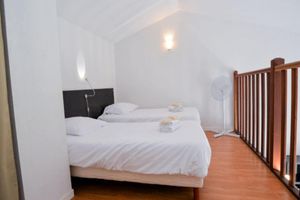 Alquiler Vacacional - Residence du Chateau de Jouarres, Azille - Studio 2 Pers. With Balcony