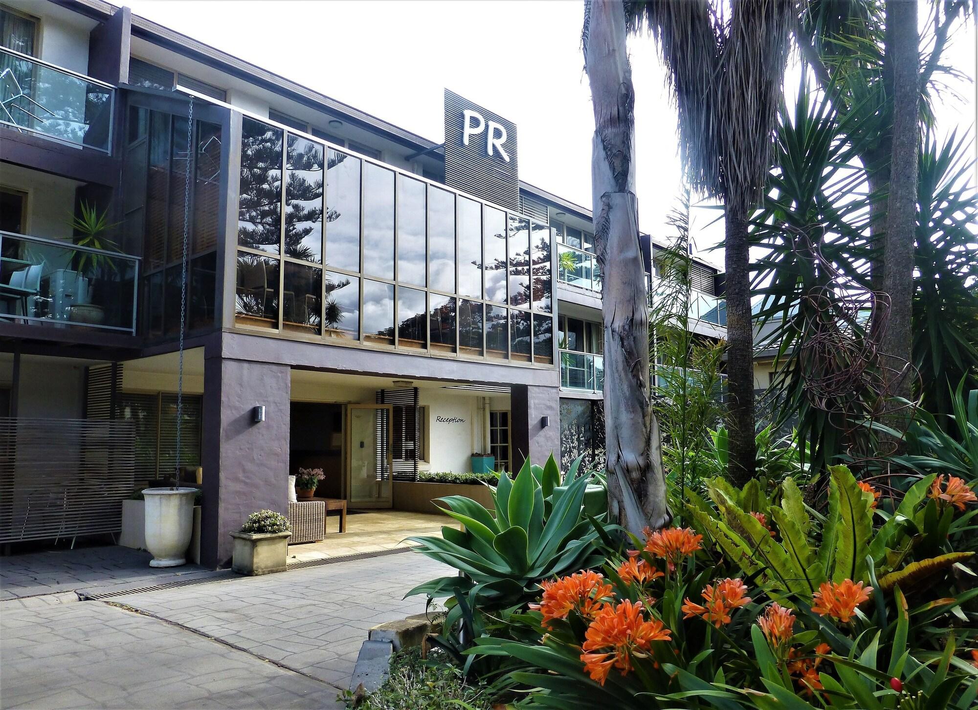 Varios Park Ridge Retreat