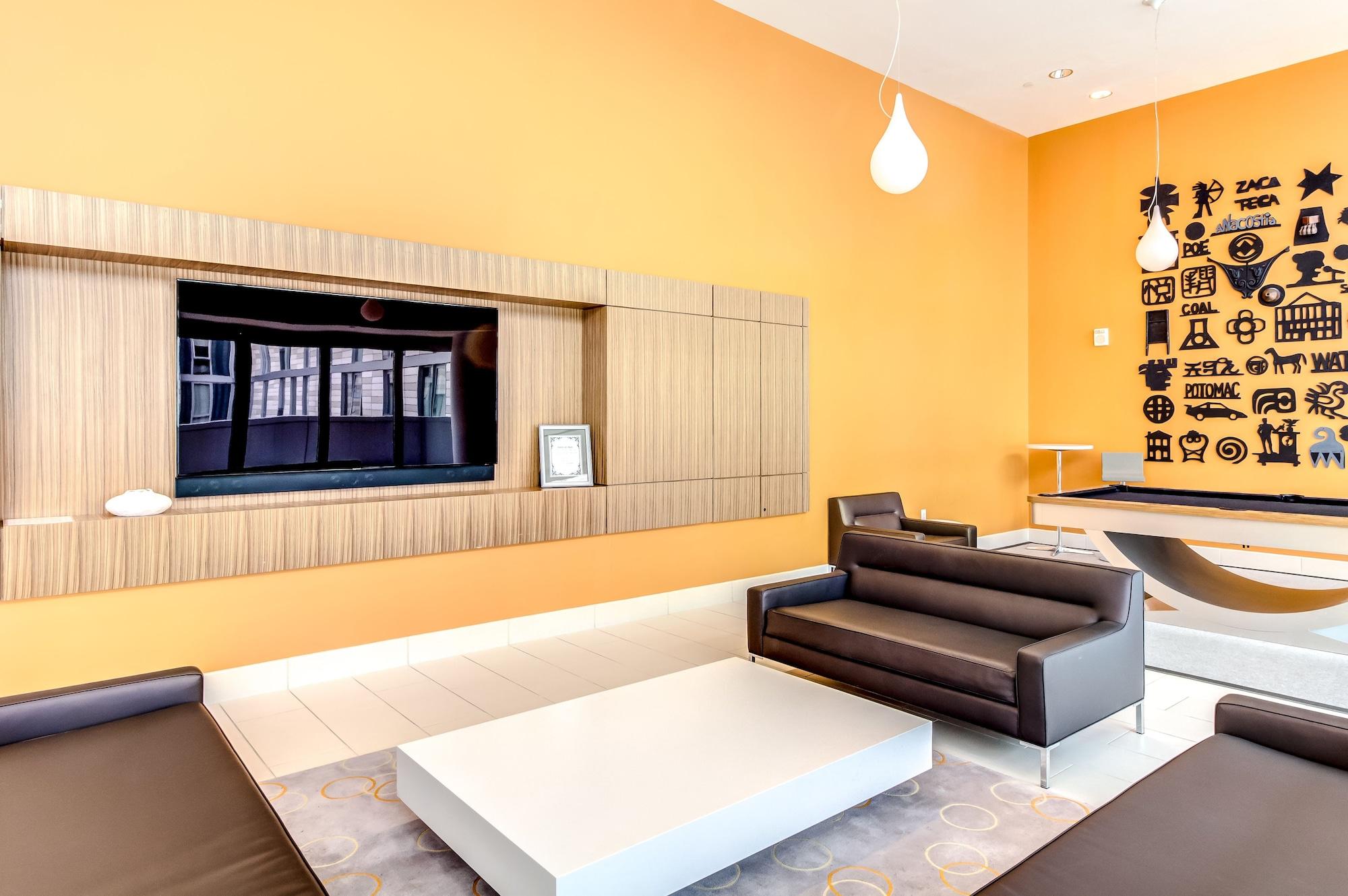 Vista Lobby Arlington Fully Furnished Apartments