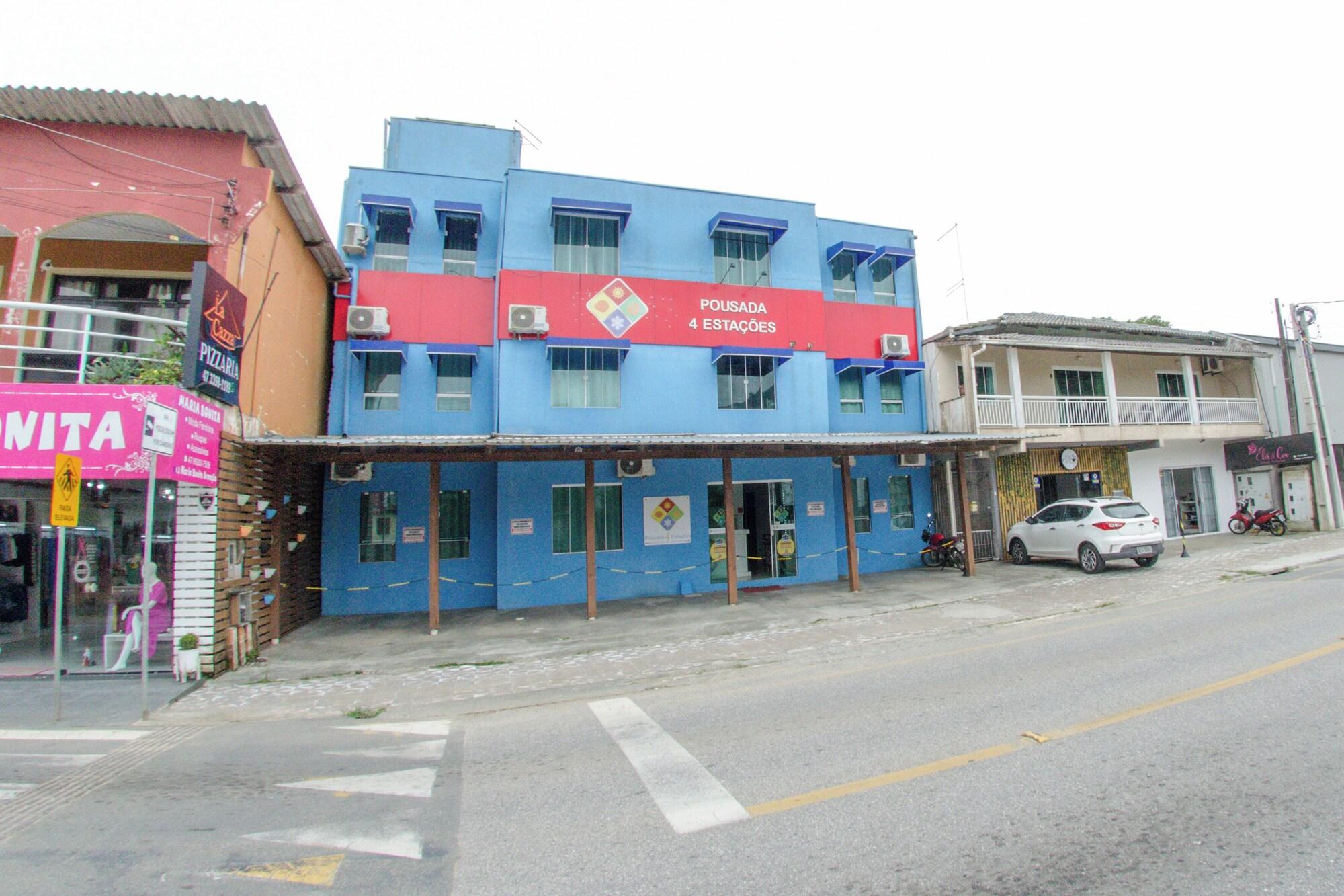 Vista Exterior Pousada 4 Estações