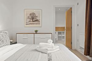 Alquiler Vacacional - Spacious 02 Bedroom Apartment in Camden, London