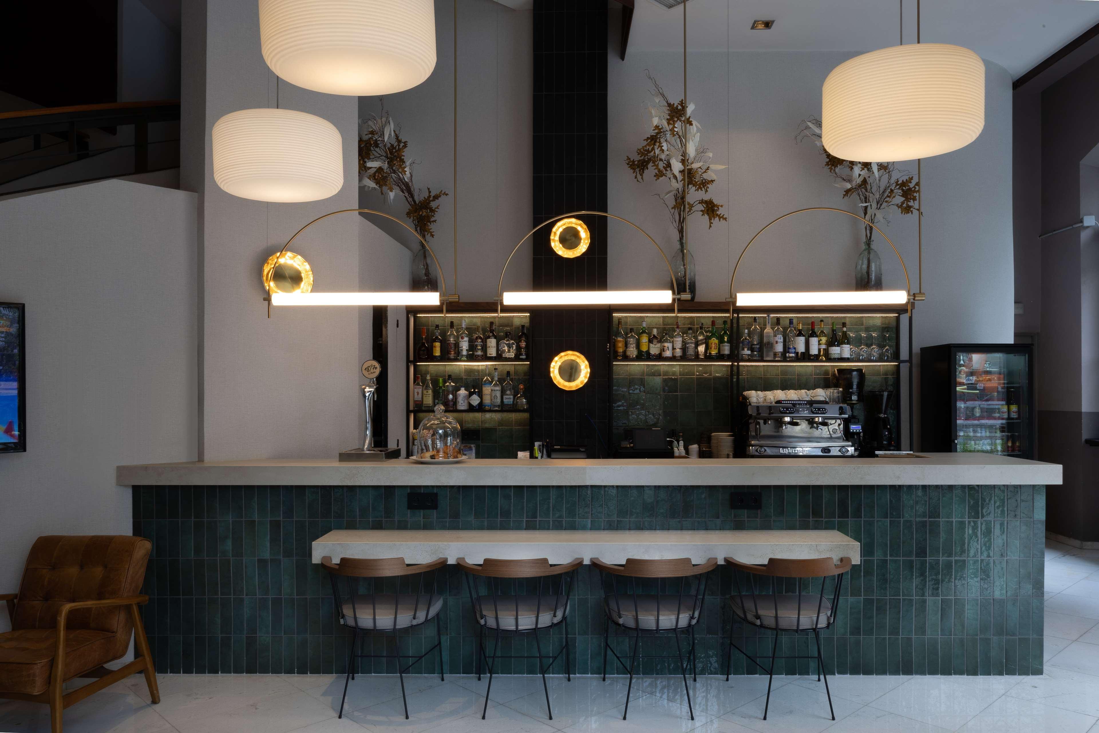 Bar/Salón Catalonia Eixample 1864