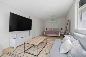 Alquiler Vacacional - Stunning Cottage with Pool & Spa