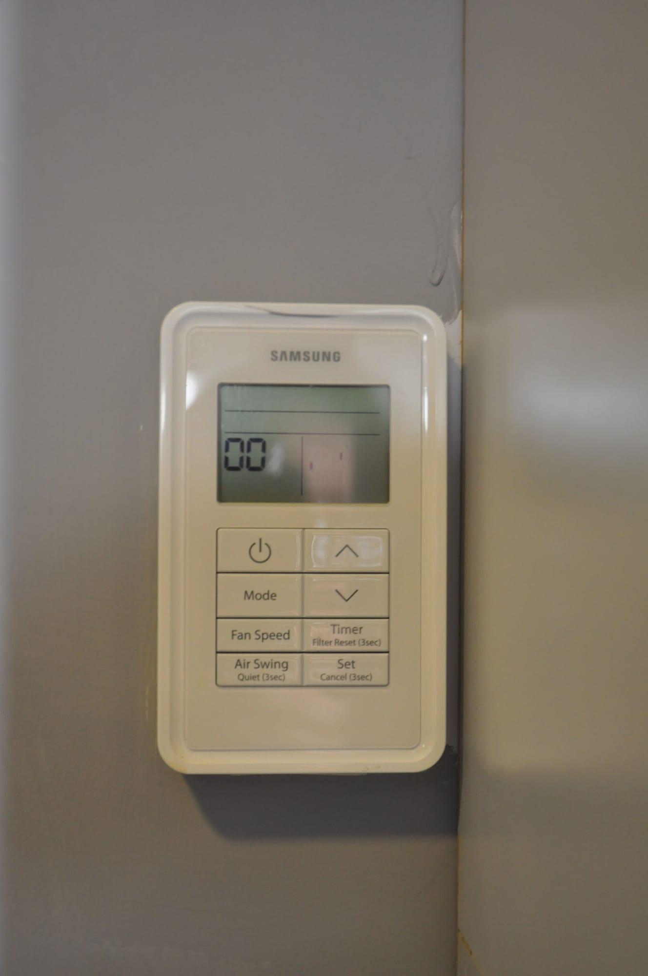 Set de Habitación Adams Suit