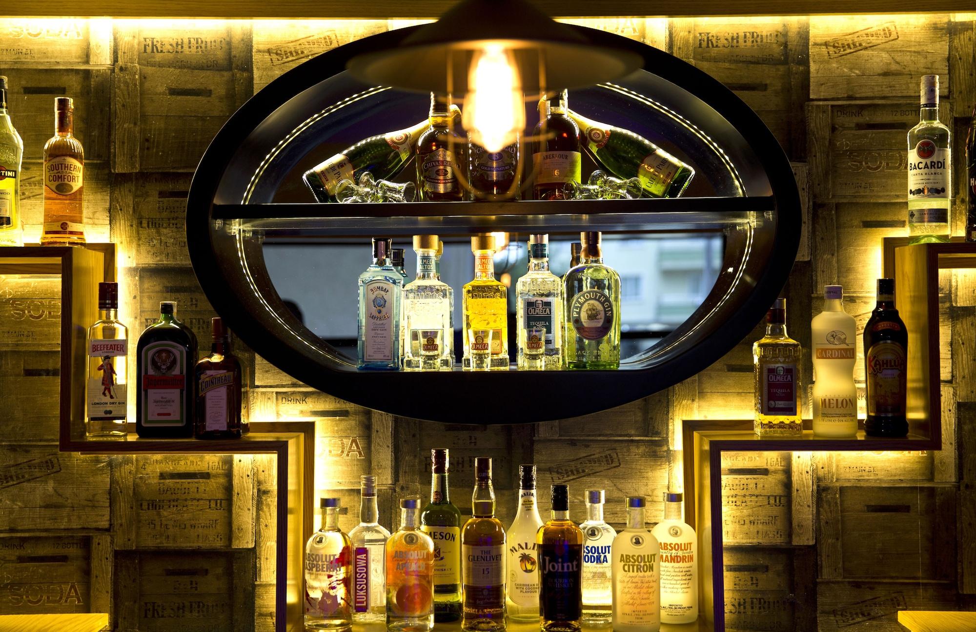 Bar/Salón End Glory Hotel