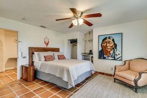 Alojamiento - Rancho El Charco Resort - Private Pool, Wildlife & Lake Retreat