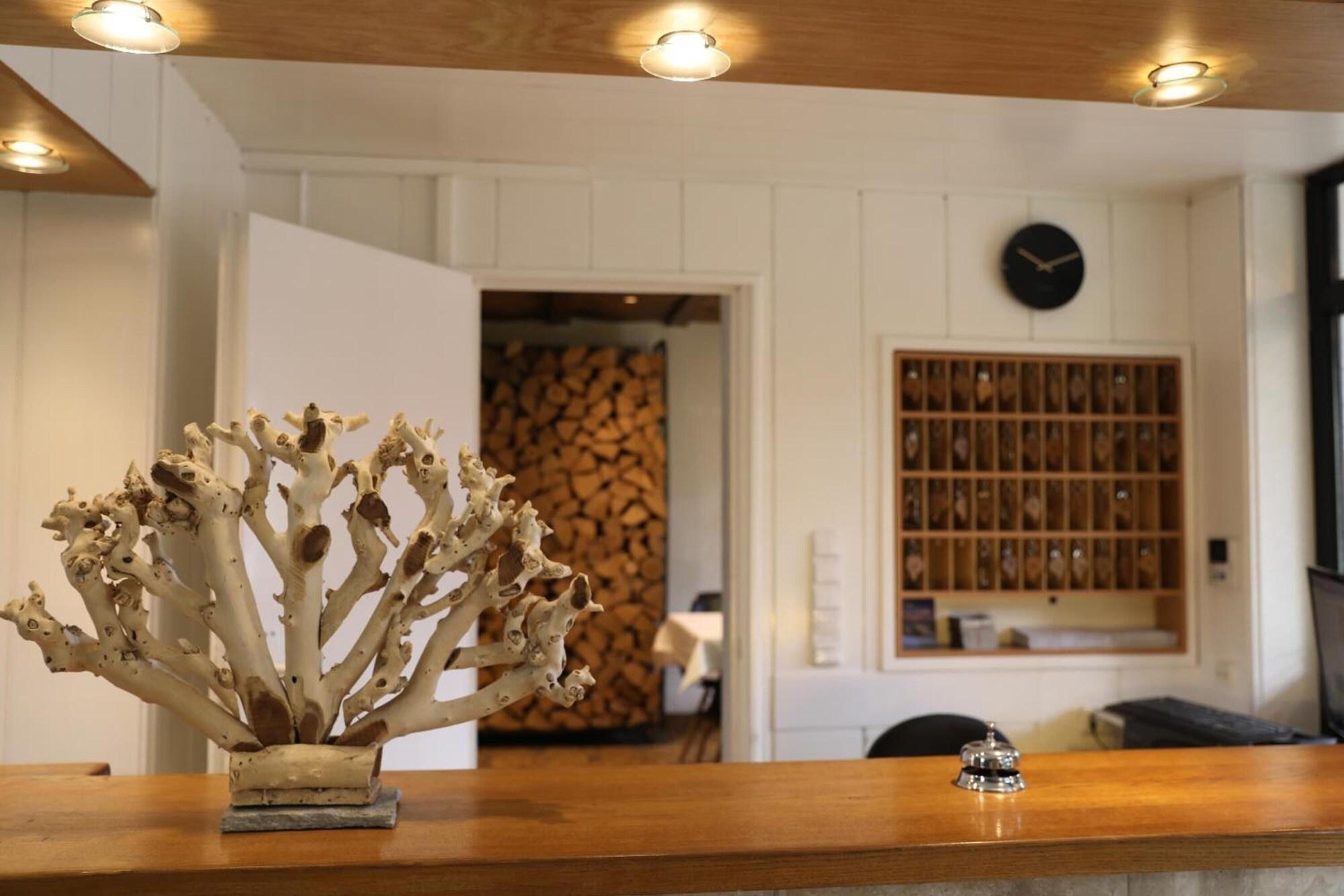 Vista Lobby Hotel Restaurant Weinlaube