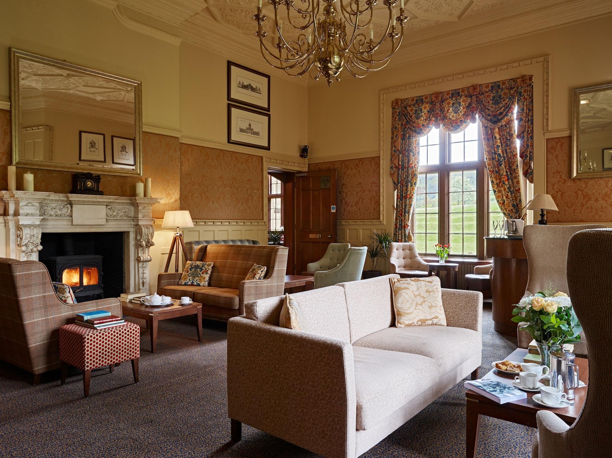 Bar/Salón Dumbleton Hall Hotel