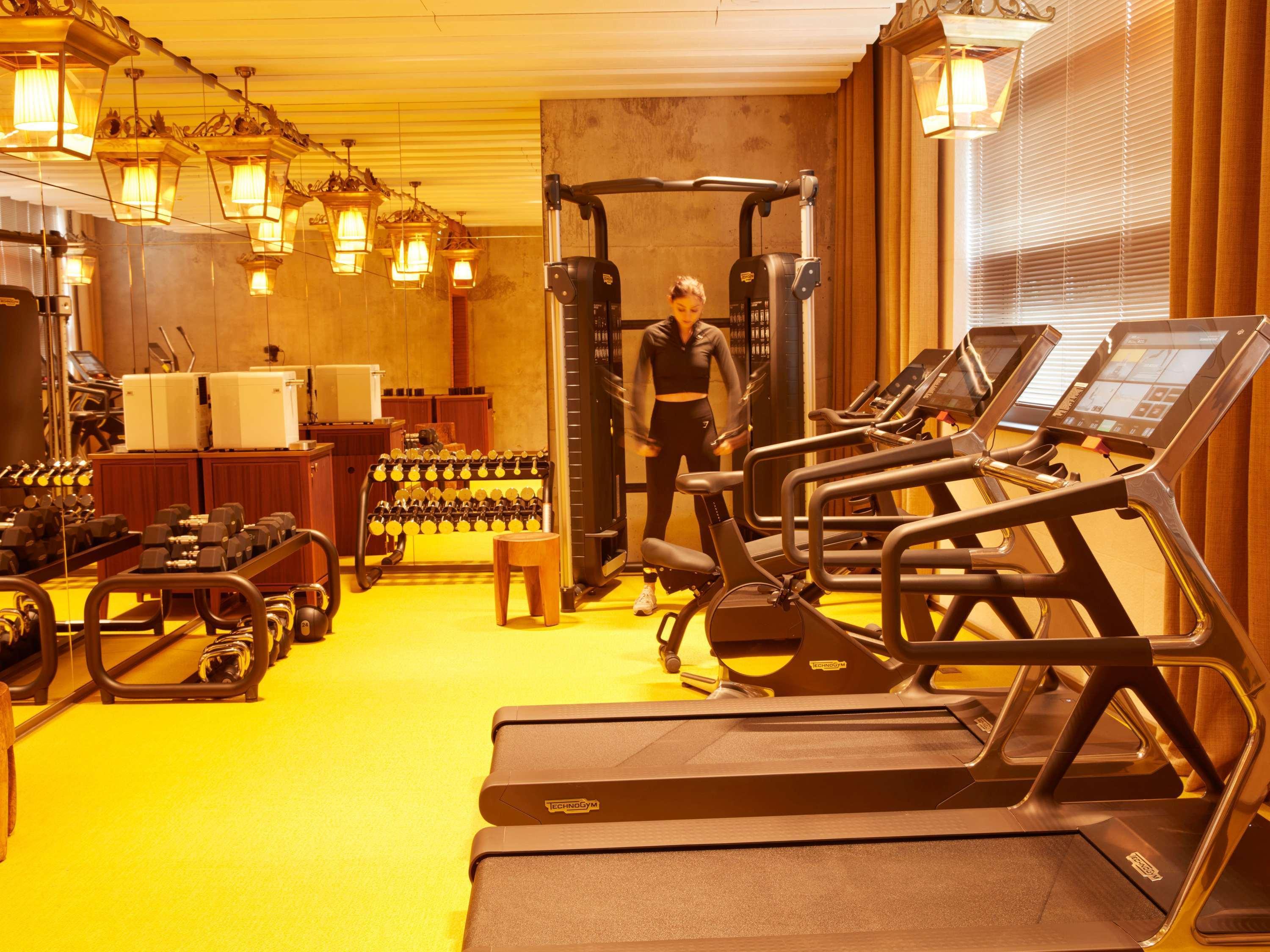 Gimnasio Mondrian Bordeaux Les Carmes