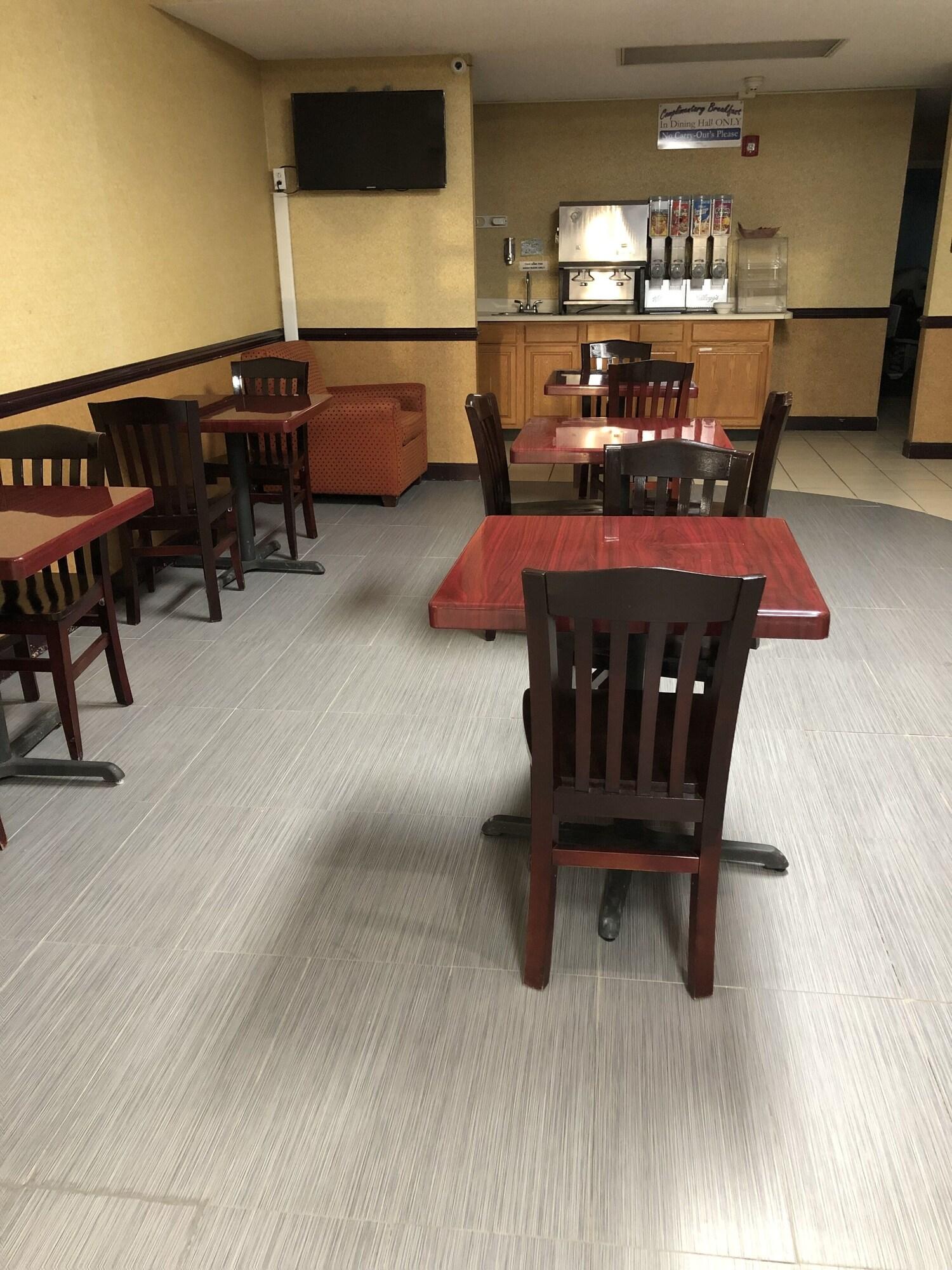 Restaurant Howard Johnson by Wyndham Perry GA