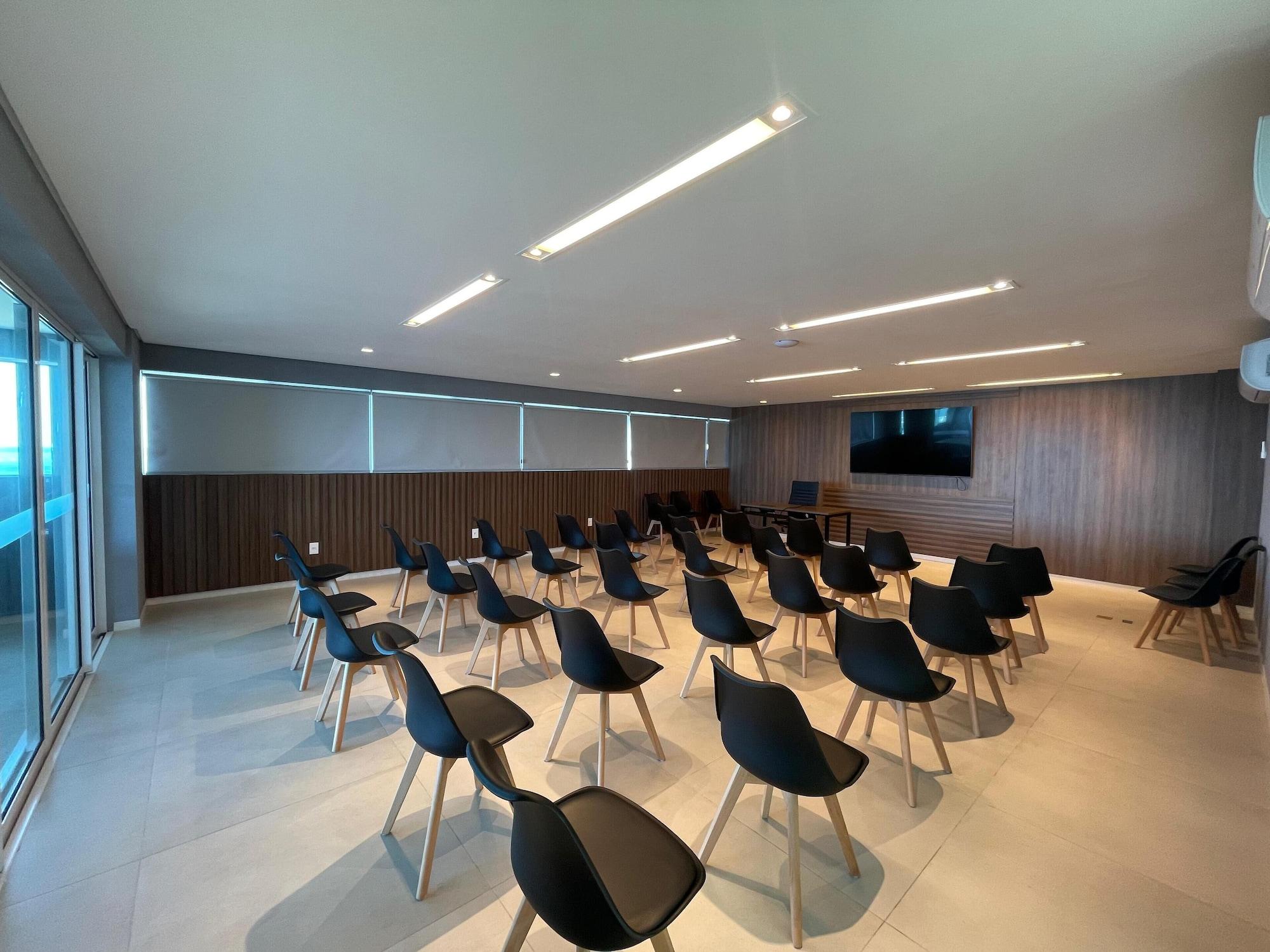 Sala de Reuniones RN Studio Premium 917 - Vista Mar