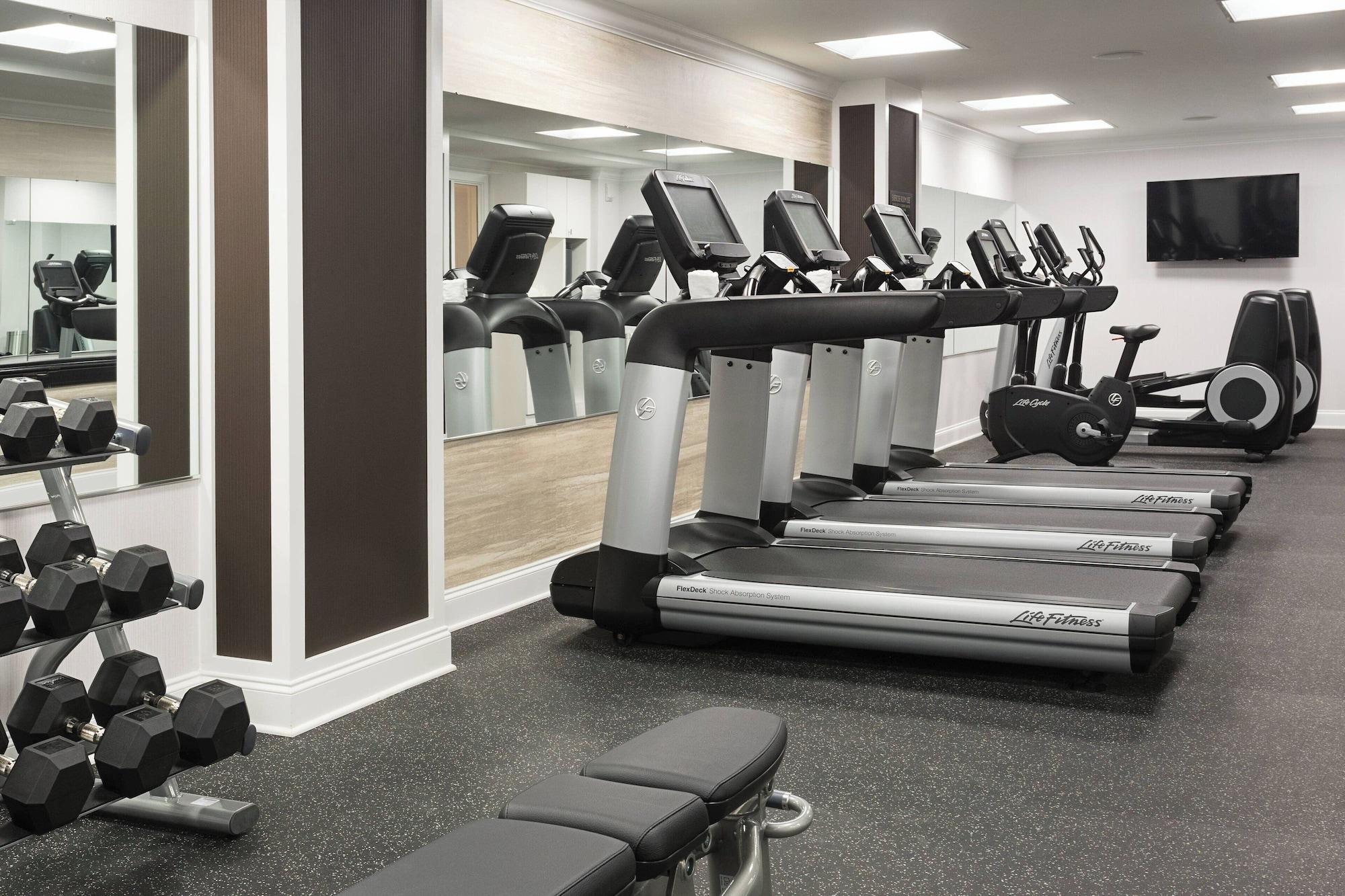 Gimnasio Hotel LeVeque, Autograph Collection